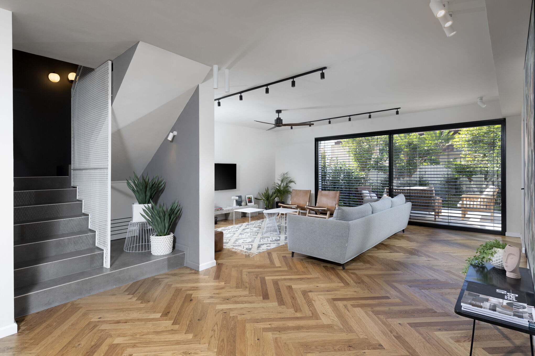 https://archello.com/story/106697/attachments/photos-videos/3 photo_credit Eran Turgeman