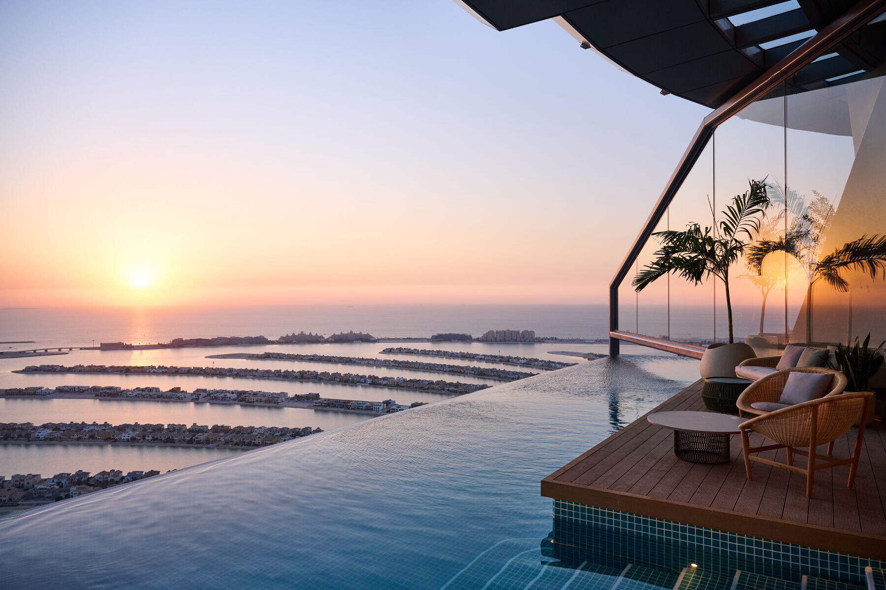 https://archello.com/story/106796/attachments/photos-videos/11 photo_credit AURA SKYPOOL Dubai, Juliet Dunne