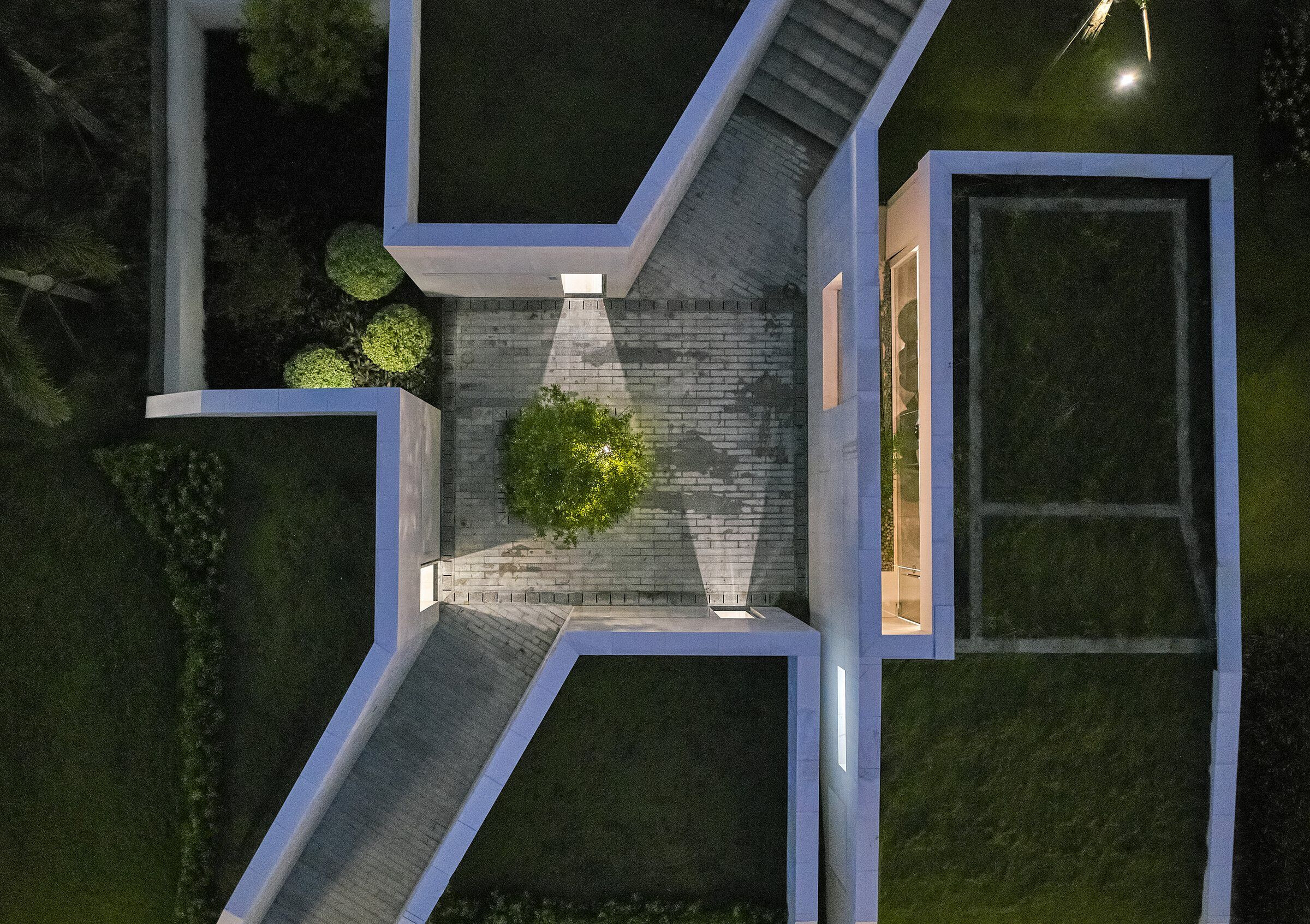 https://archello.com/story/106782/attachments/photos-videos/10 photo_credit Jonathan Leijonhufvud