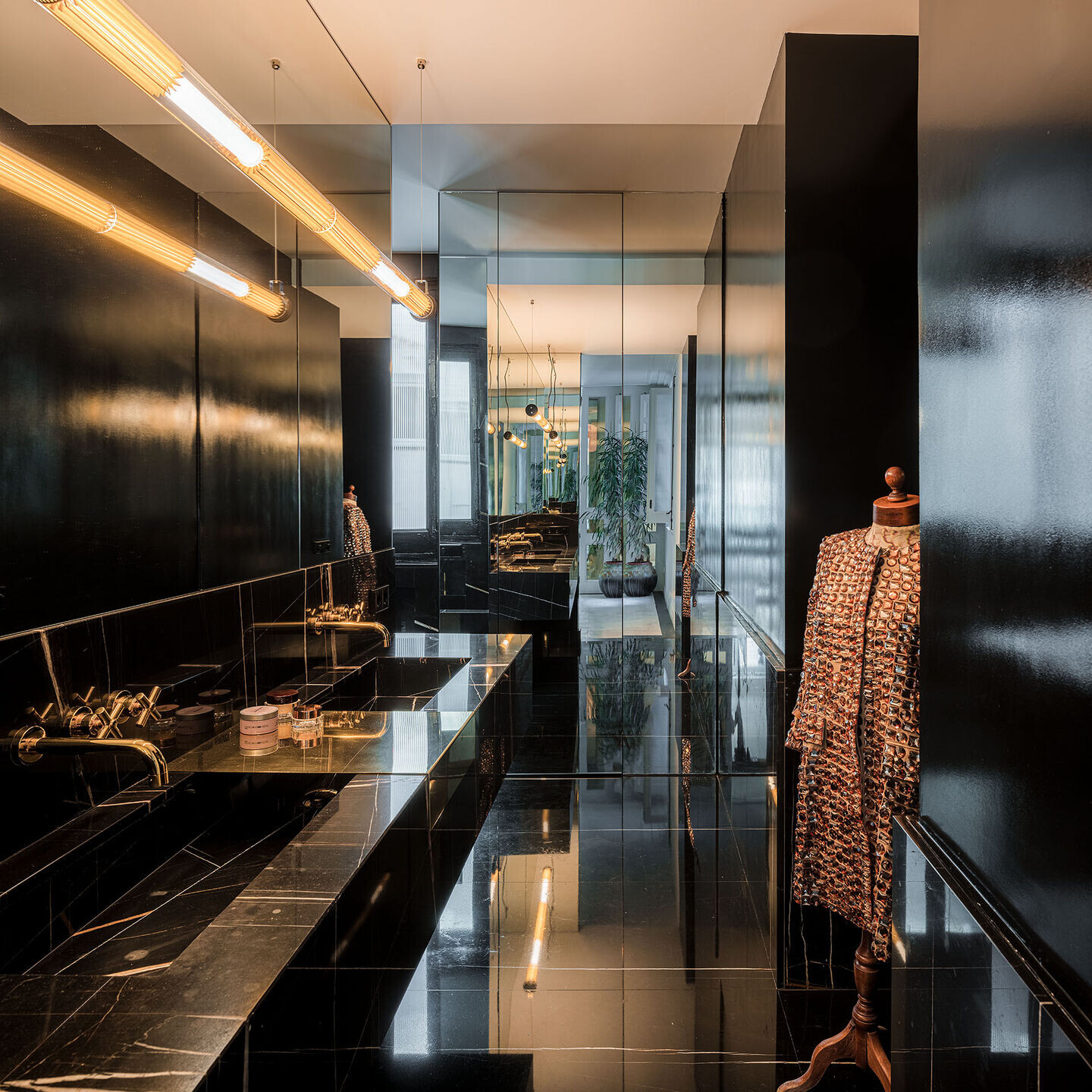 https://archello.com/story/106879/attachments/photos-videos/13 photo_credit imagen subliminal (Miguel de Guzmán + Rocío Romero)
