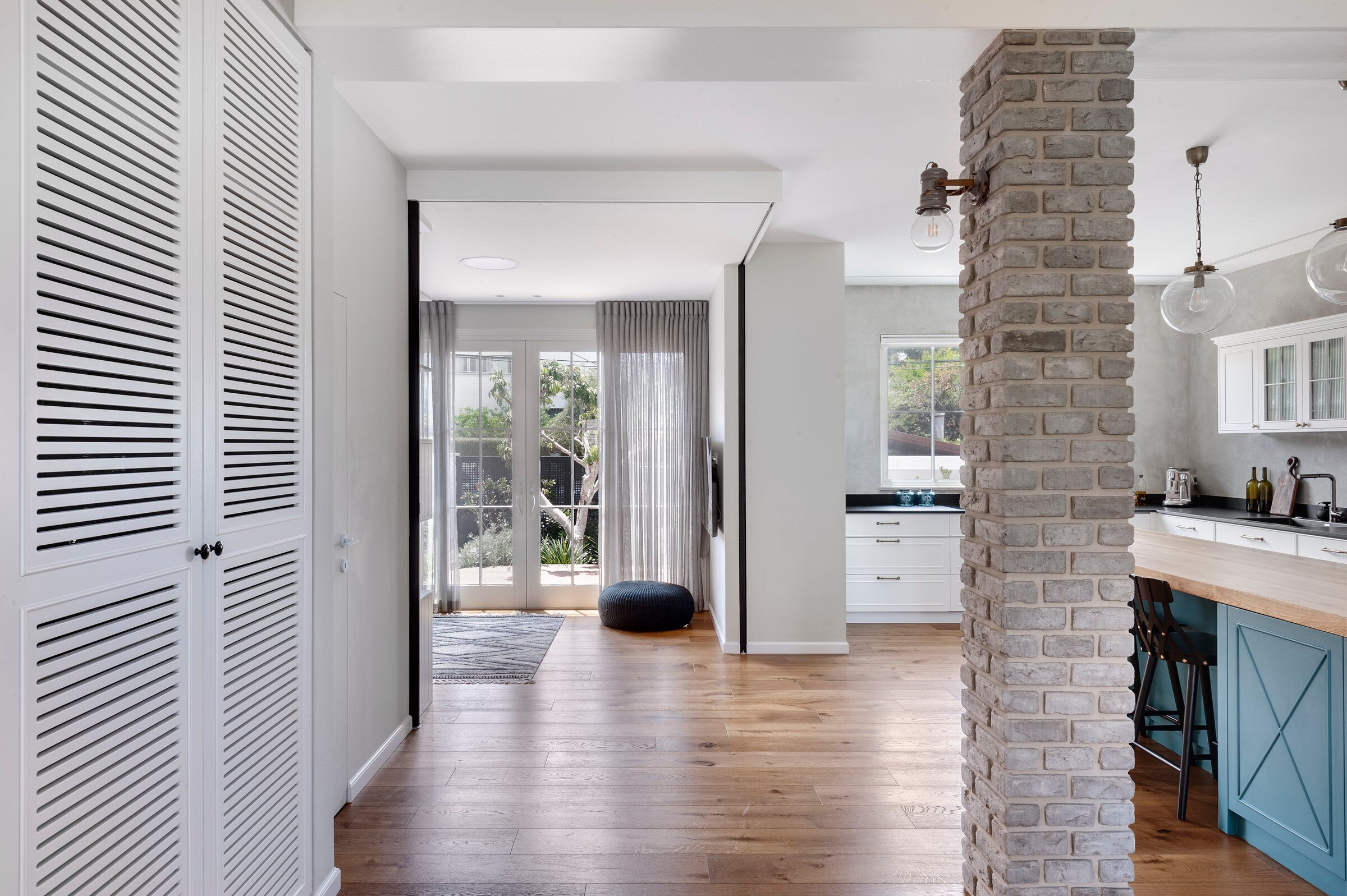 https://archello.com/story/106889/attachments/photos-videos/14 photo_credit Oded Smadar