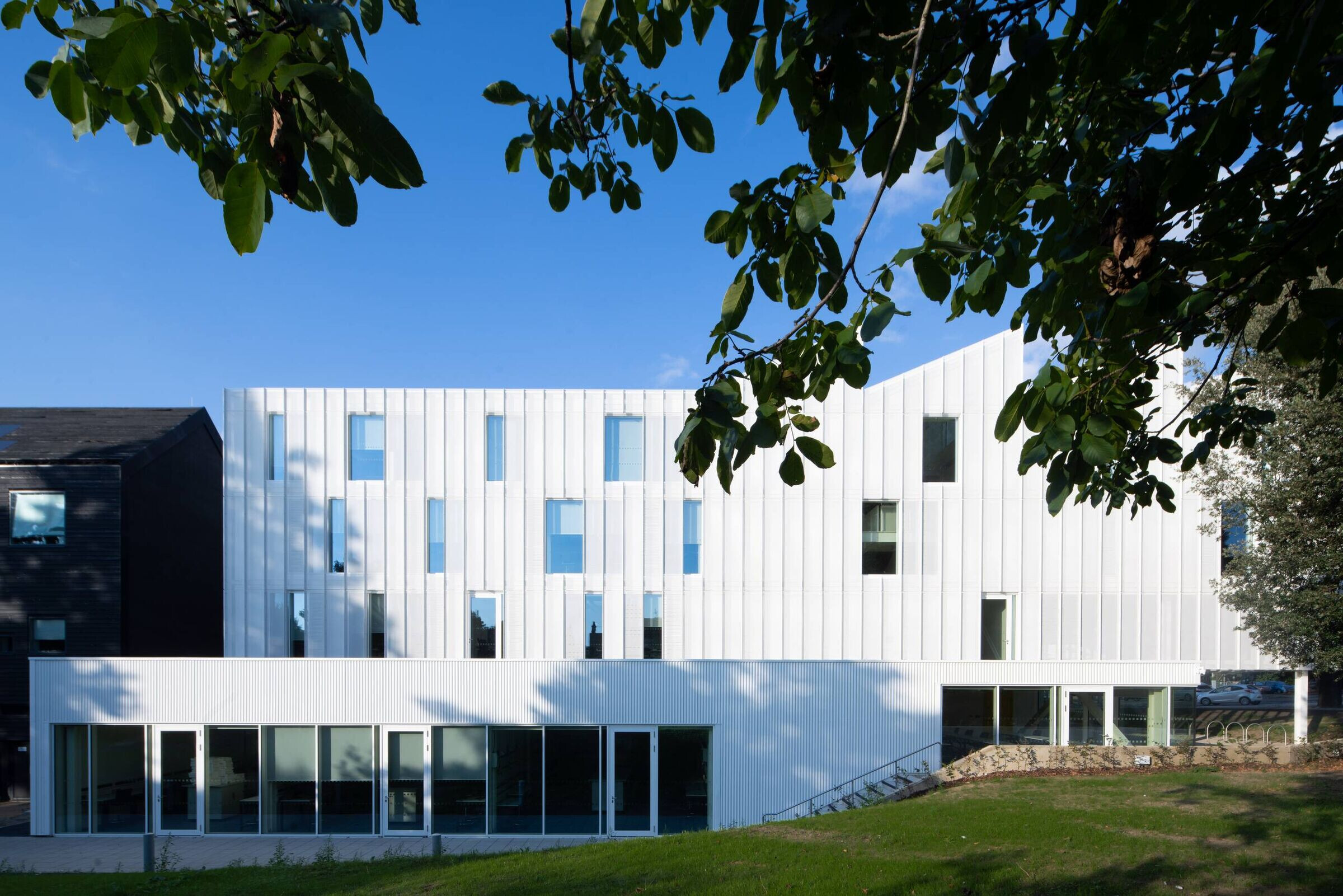 https://archello.com/story/107012/attachments/photos-videos/3 photo_credit © Coffey Architects
