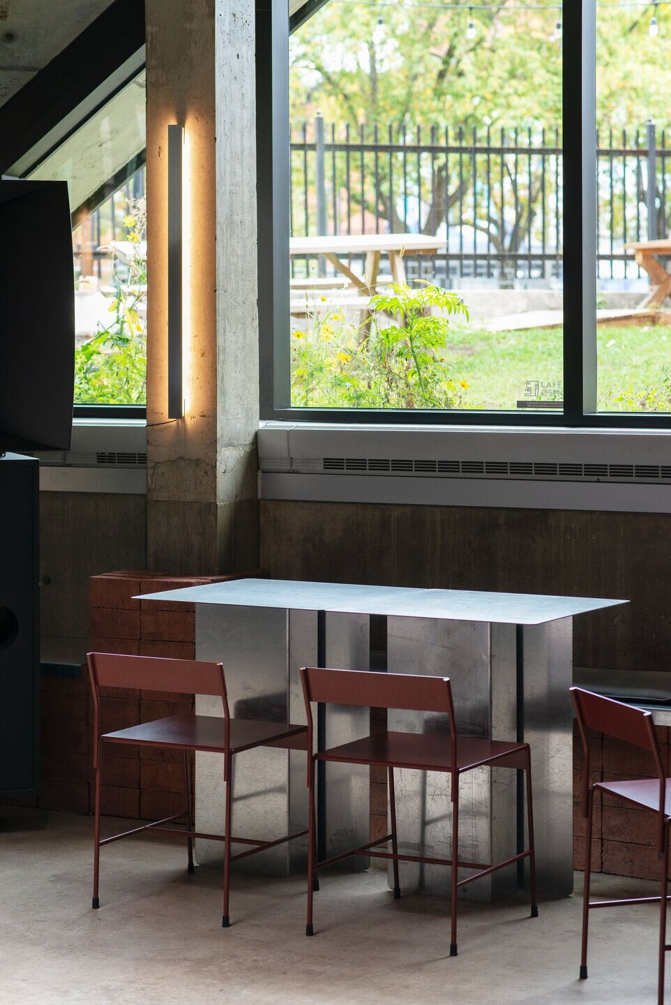 https://archello.com/story/107041/attachments/photos-videos/10 photo_credit Eliott Légaré