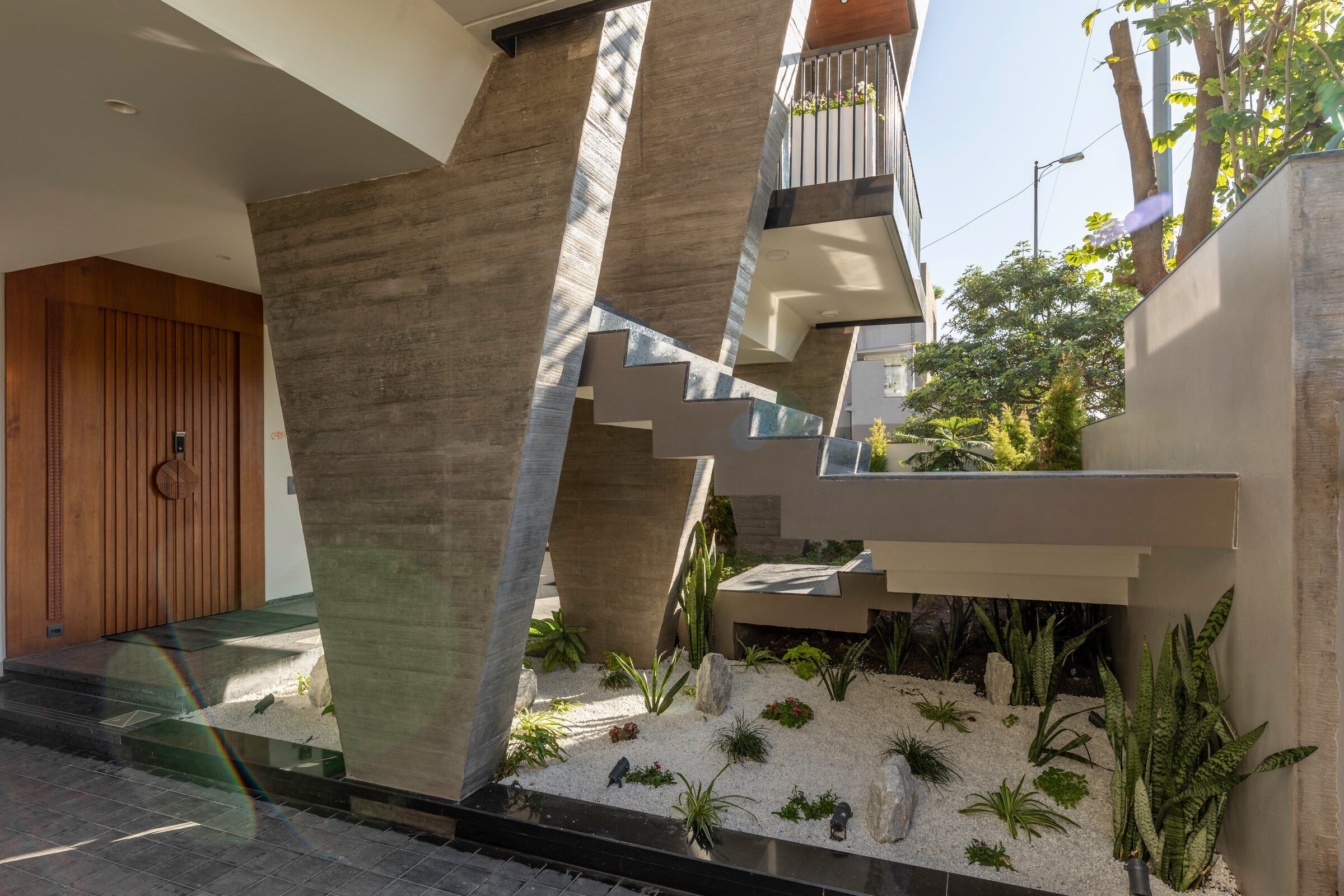https://archello.com/story/107087/attachments/photos-videos/7 photo_credit Ruuhchitra