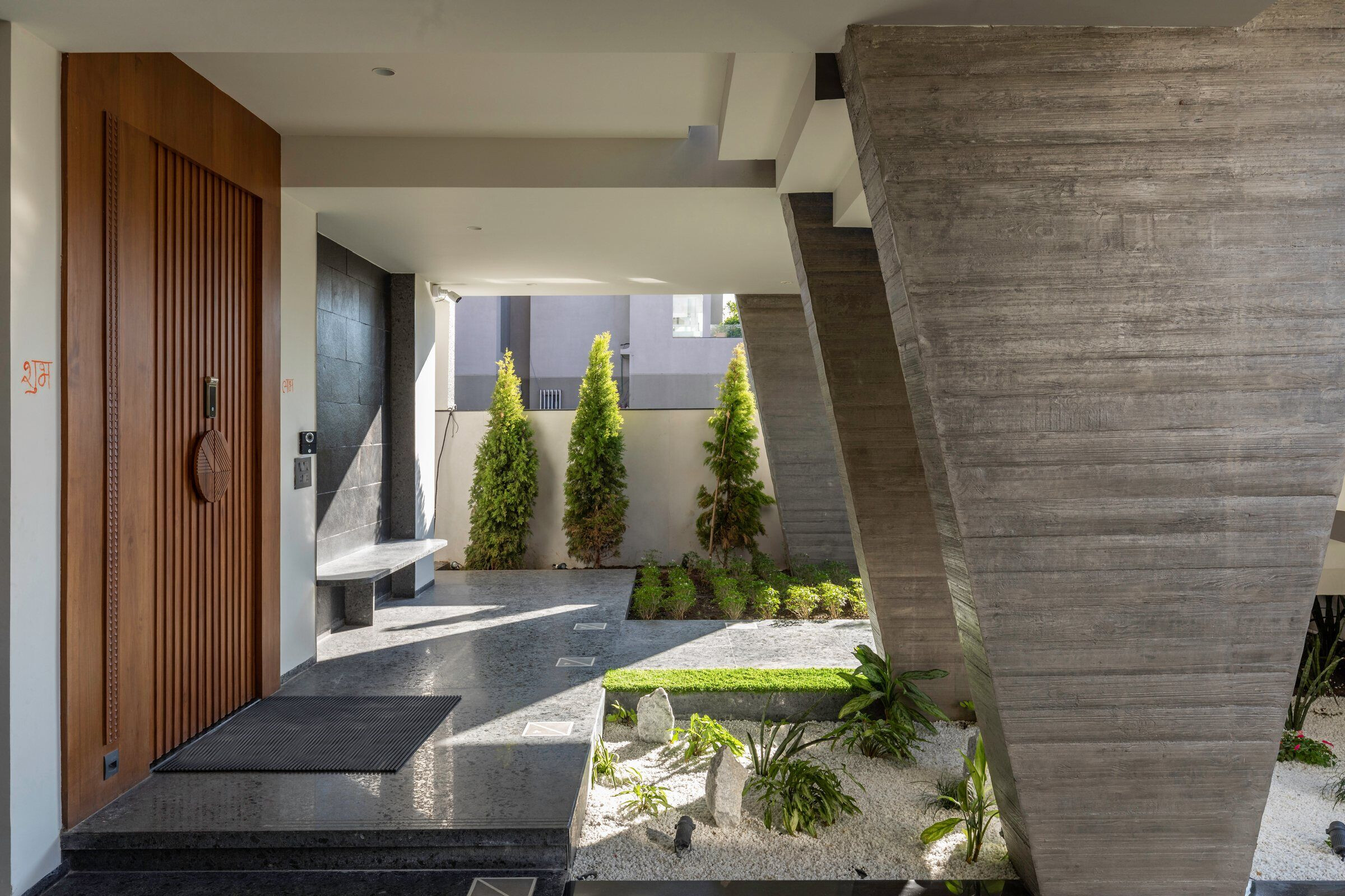 https://archello.com/story/107087/attachments/photos-videos/9 photo_credit Ruuhchitra