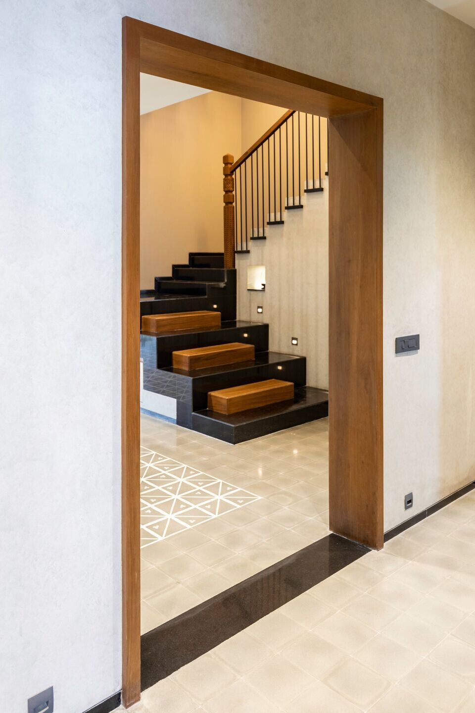 https://archello.com/story/107087/attachments/photos-videos/13 photo_credit Ruuhchitra