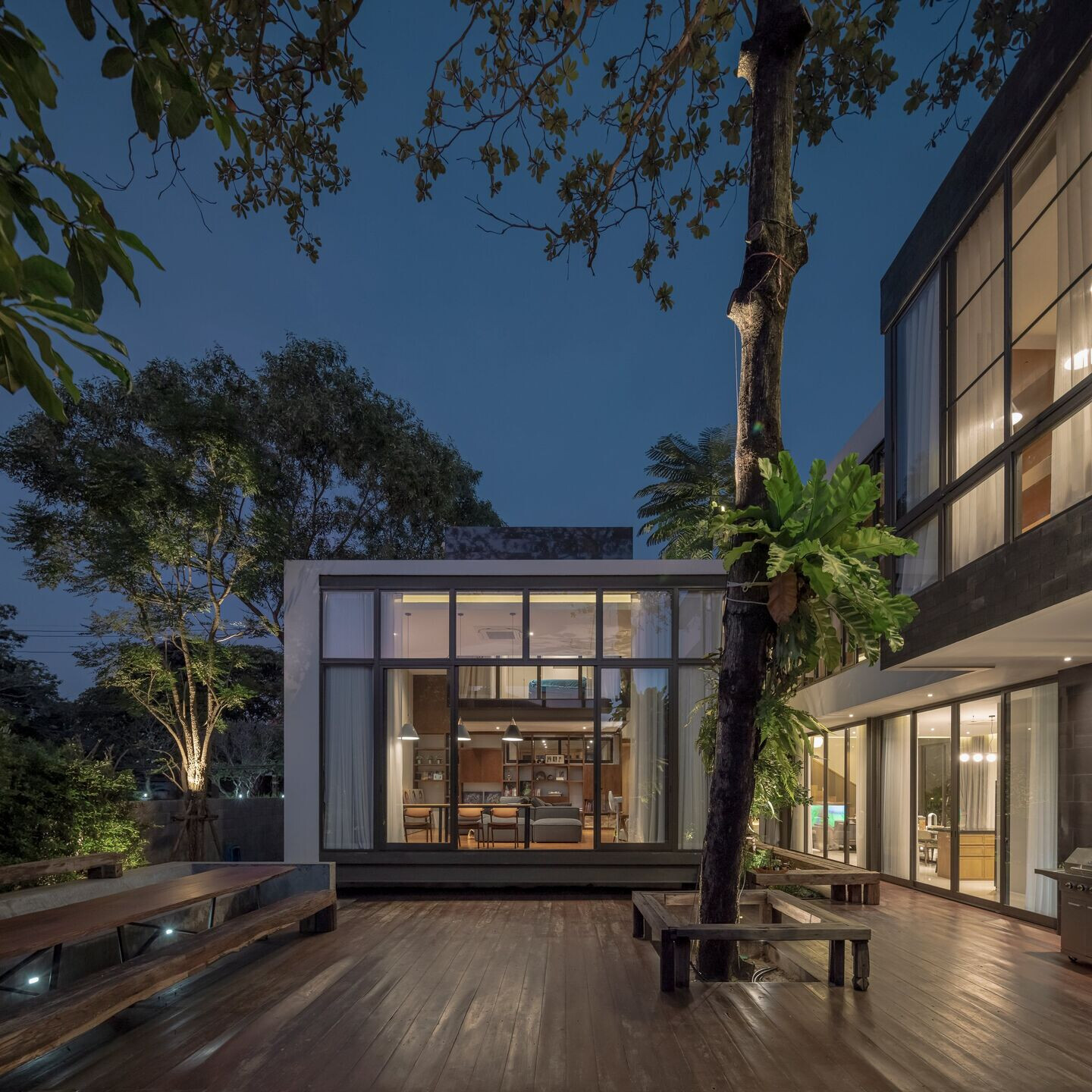 https://archello.com/story/107088/attachments/photos-videos/8 photo_credit Soopakorn Srisakul