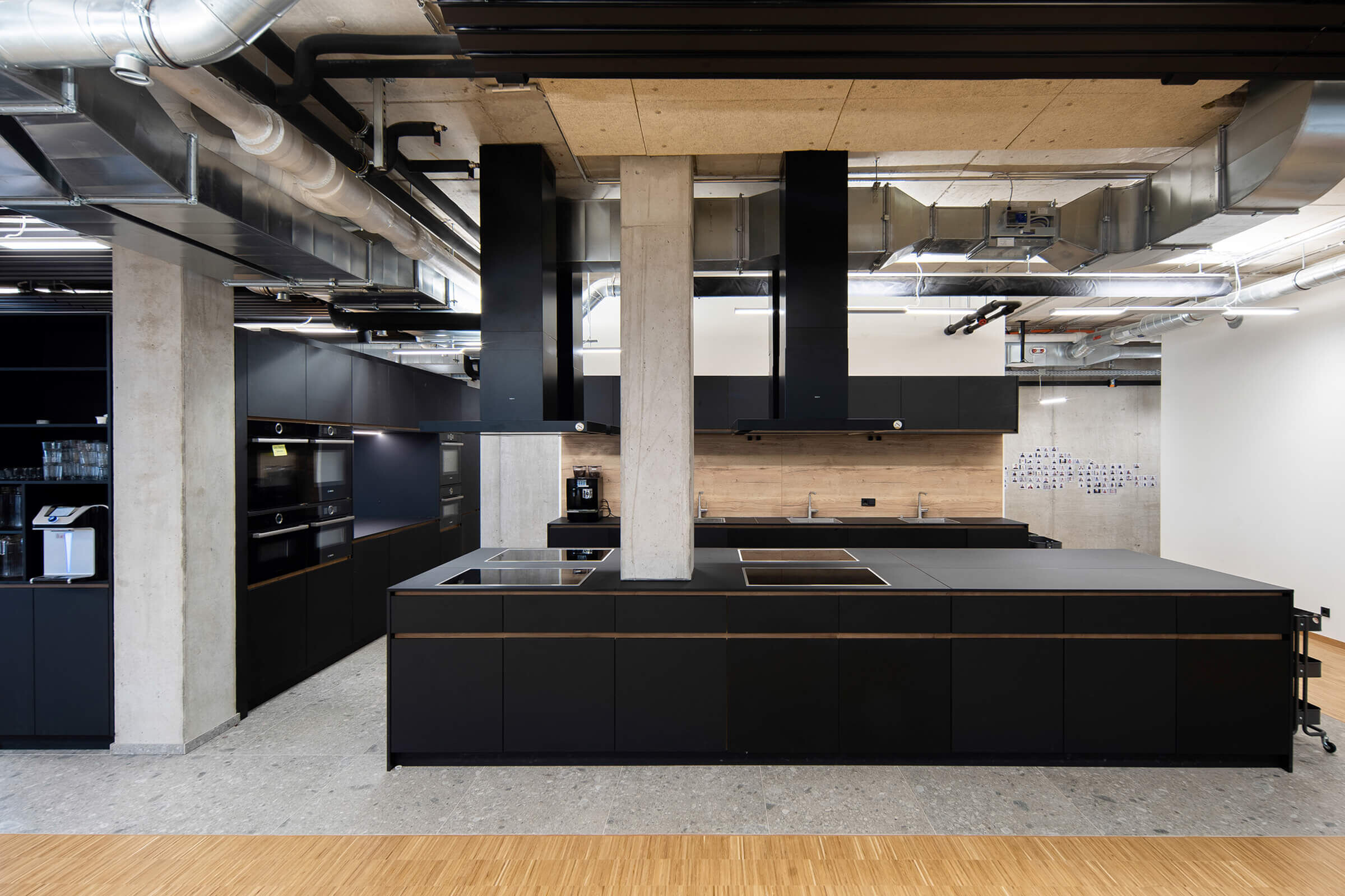 https://archello.com/story/107119/attachments/photos-videos/14 photo_credit Gleb Polovnykov
