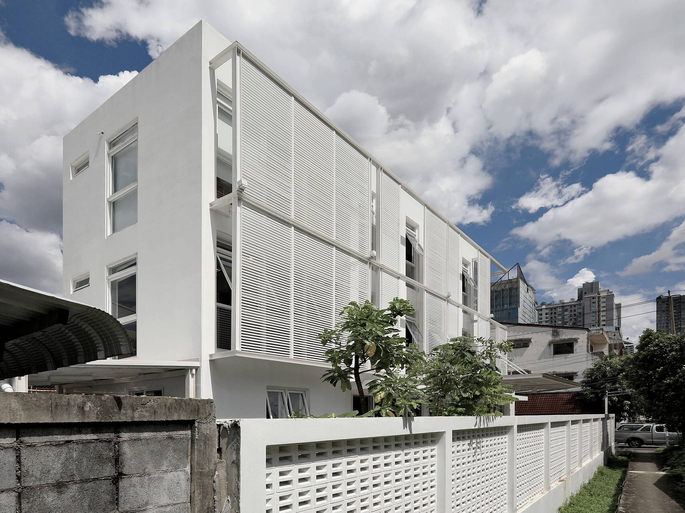 https://archello.com/story/107125/attachments/photos-videos/9 photo_credit TOMORAD
