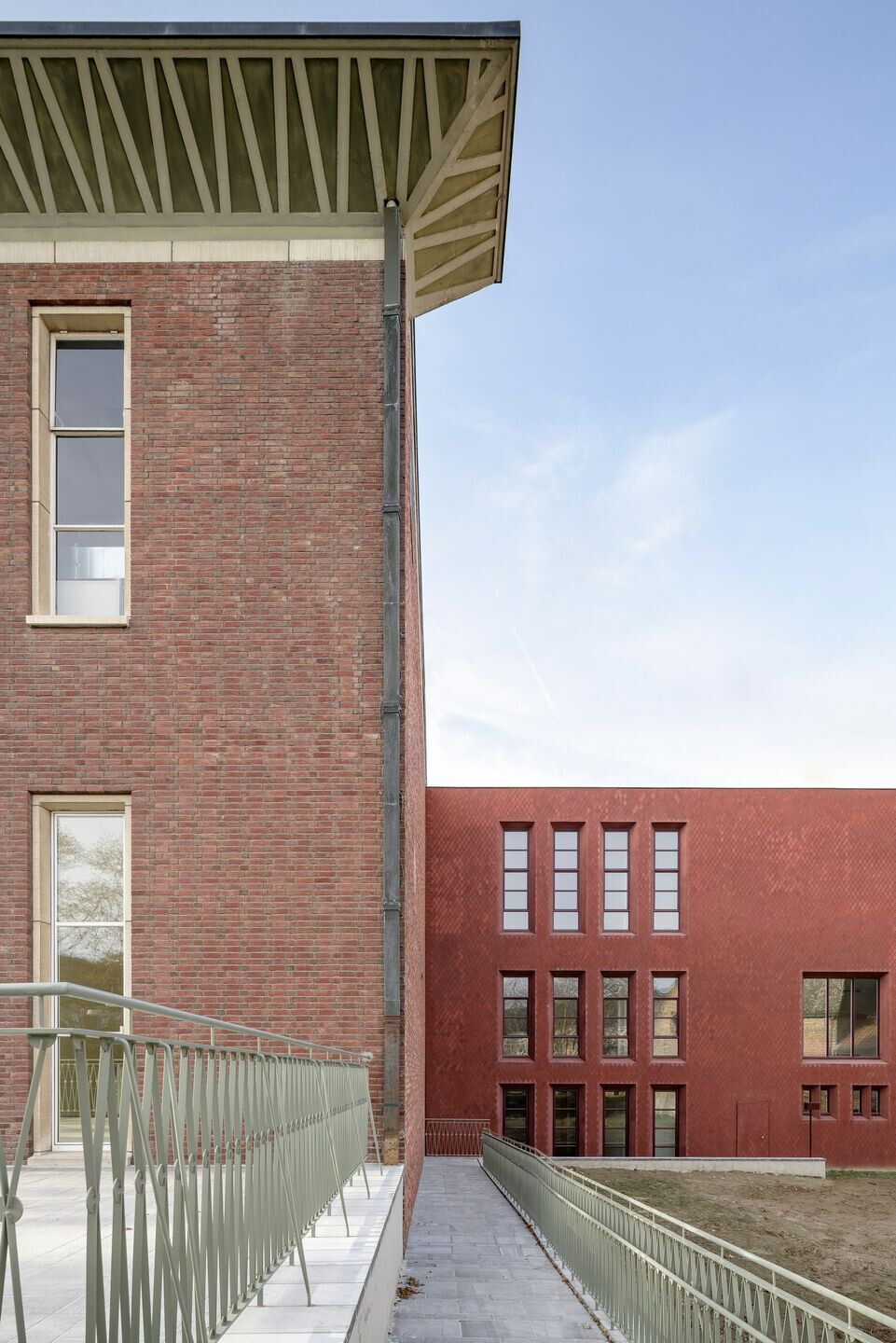 https://archello.com/story/82939/attachments/photos-videos/7 photo_credit Olmo Peeters