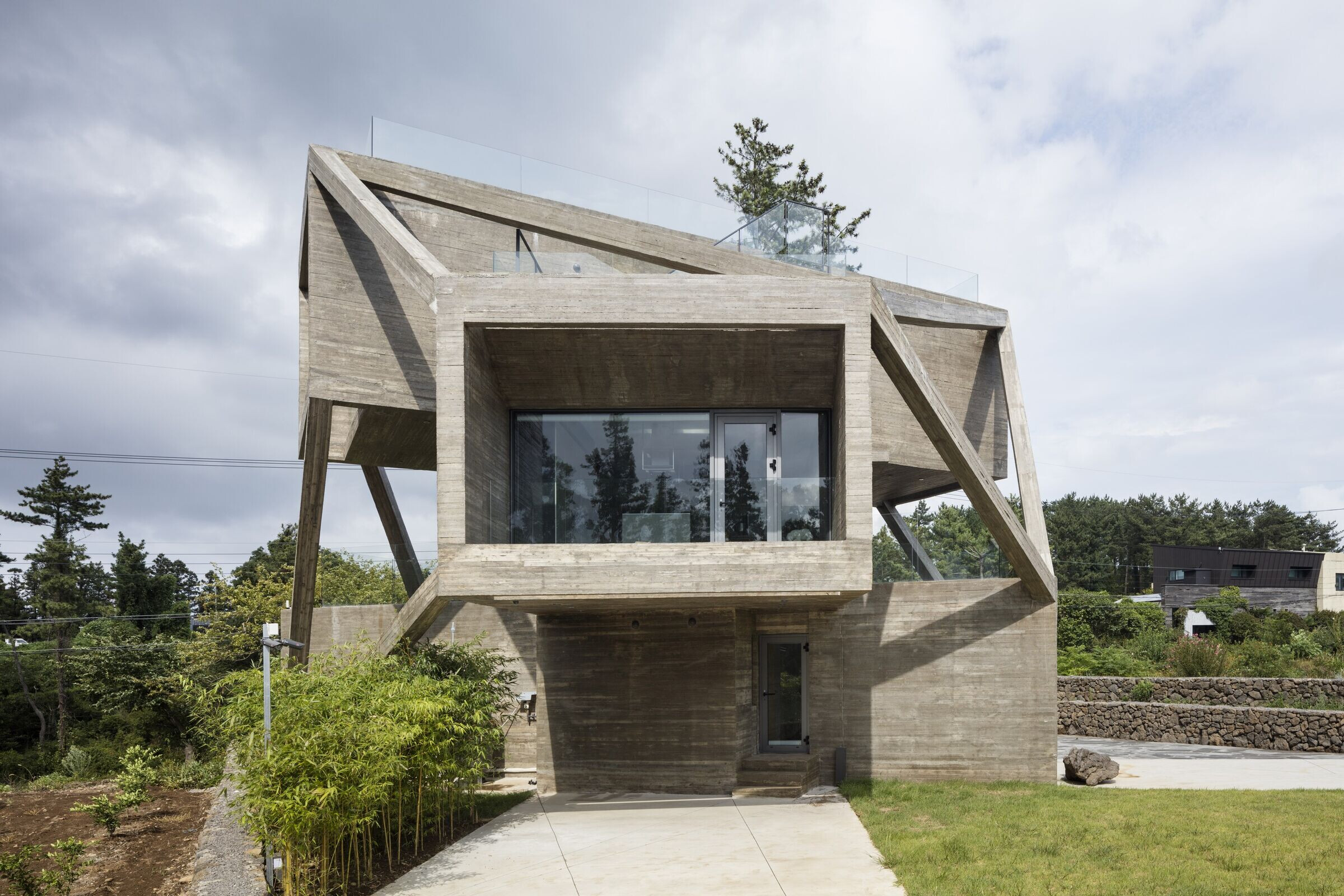 photo_credit Simple House by Moon Hoon - © Namgoong Sun photo_credit Simple House by Moon Hoon - © Namgoong Sun