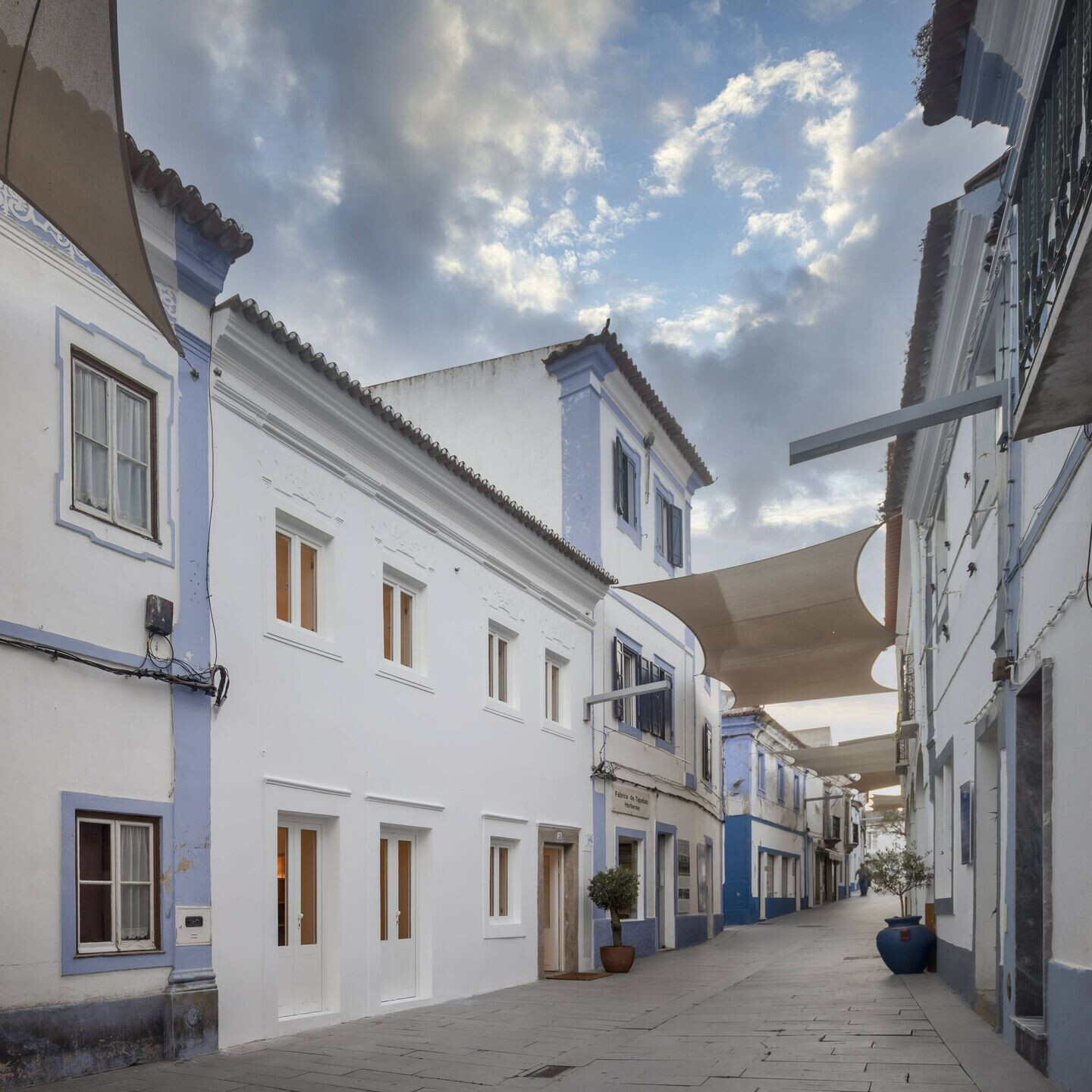 https://archello.com/story/107287/attachments/photos-videos/7 photo_credit FG+SG- Fernando Guerra