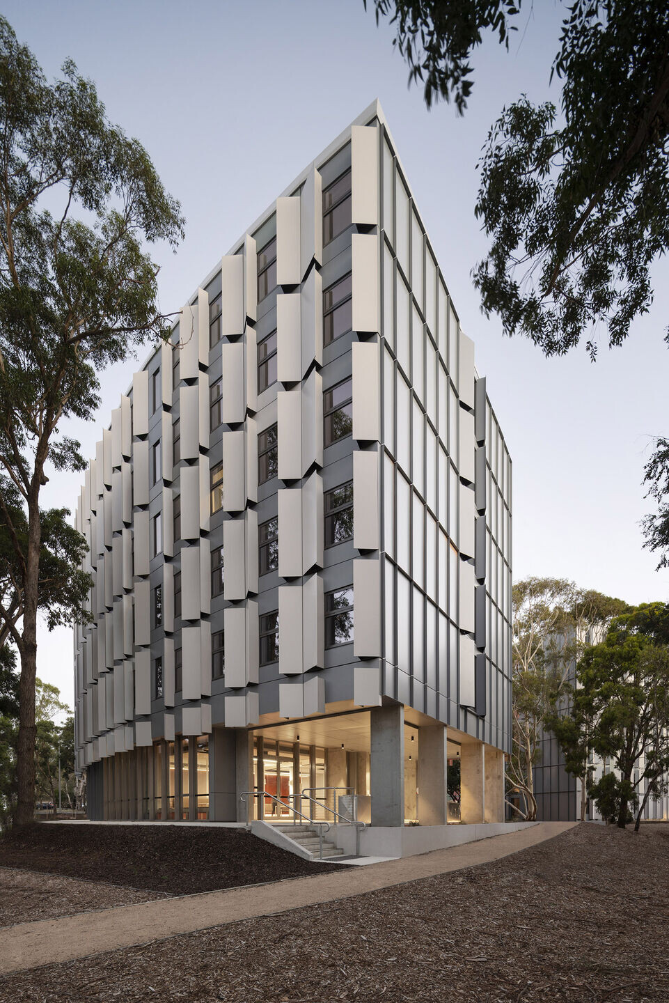https://archello.com/story/92179/attachments/photos-videos/4 photo_credit Peter Clarke