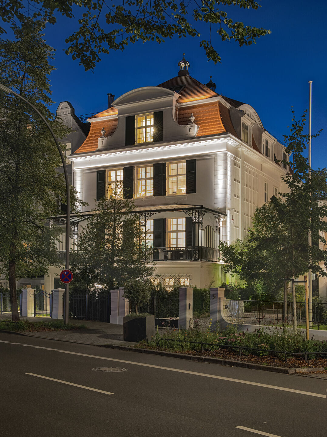 https://archello.com/story/107325/attachments/photos-videos/5 photo_credit © Axel Hass