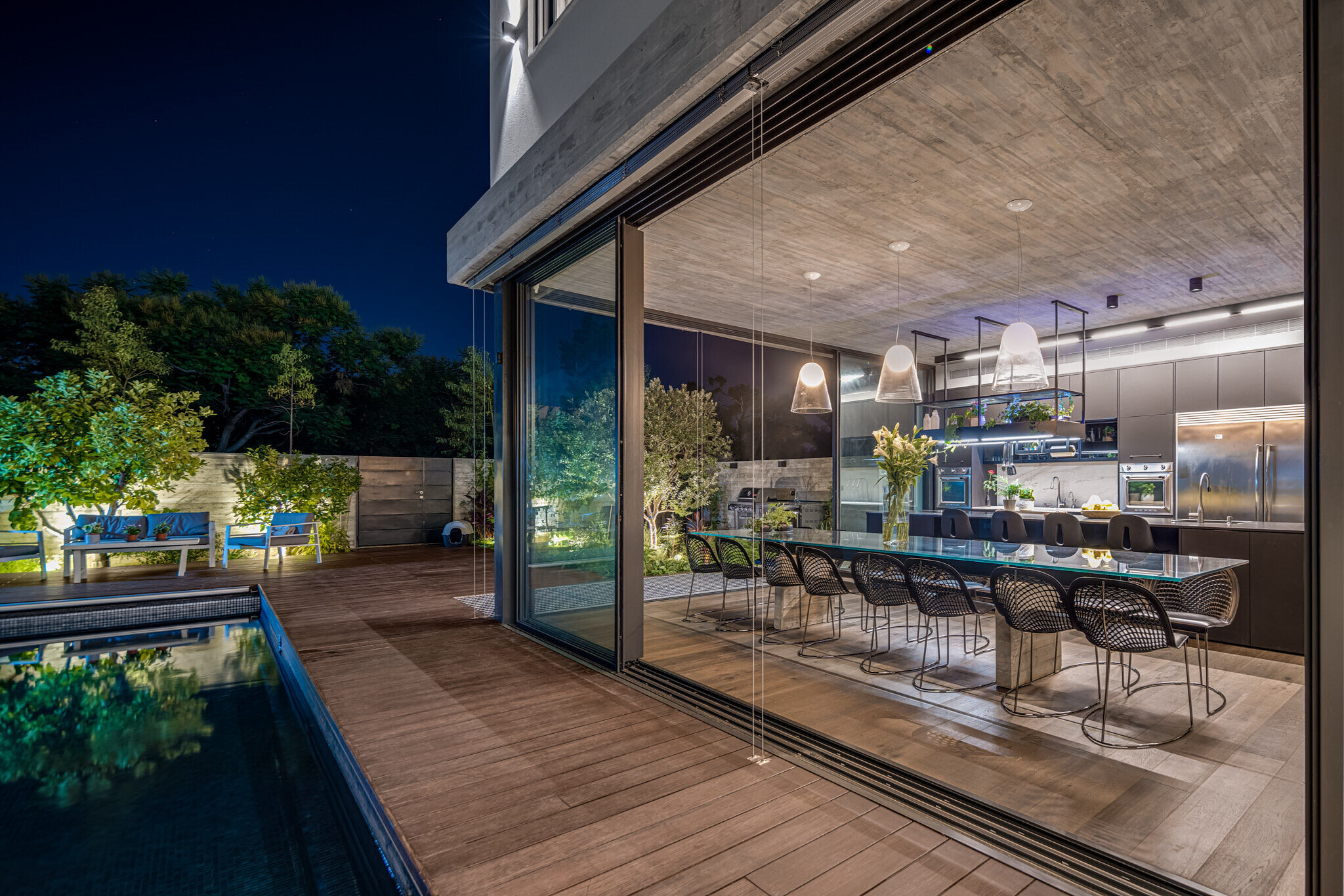 https://archello.com/story/107439/attachments/photos-videos/46 photo_credit Lior Teitler