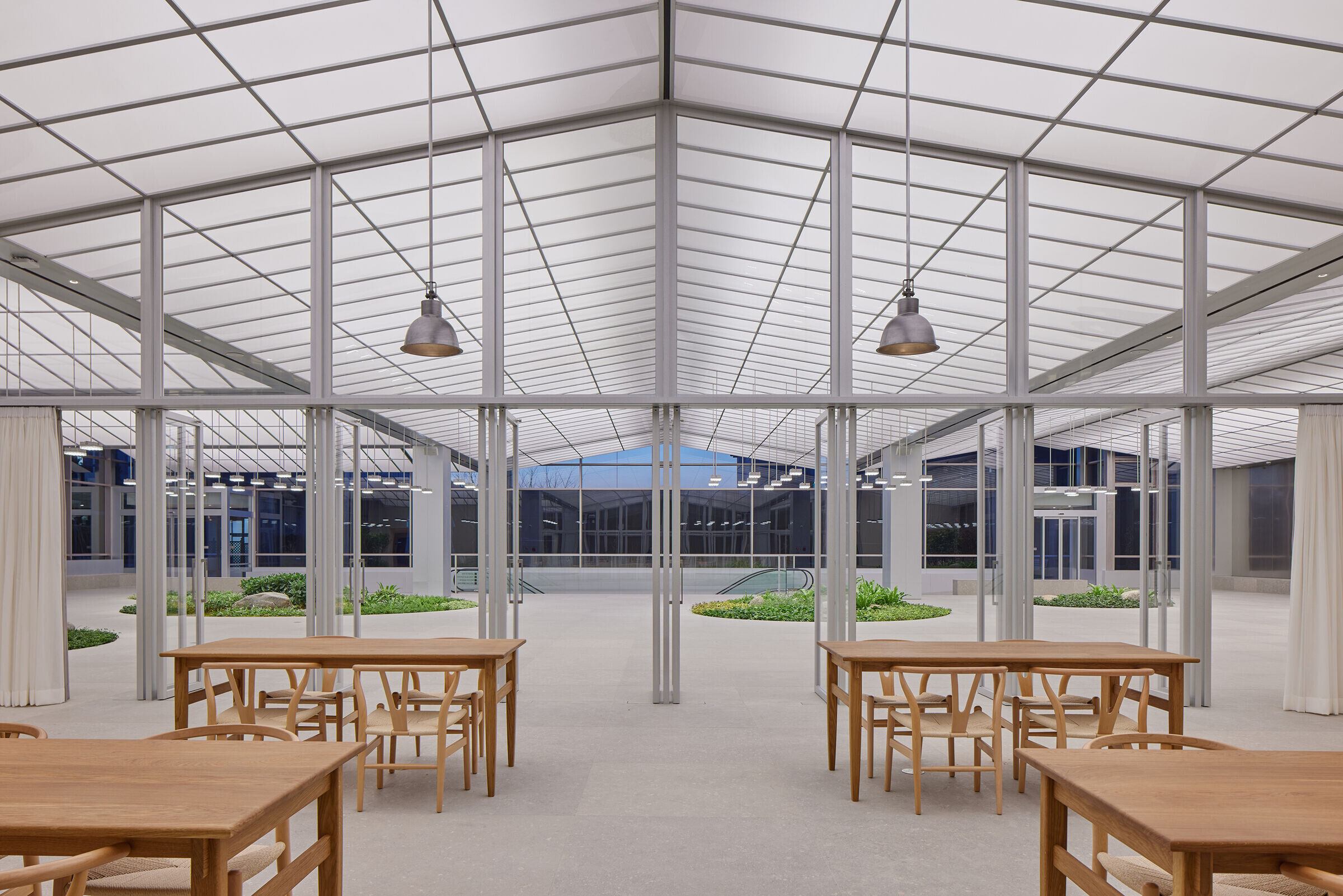 https://archello.com/story/107702/attachments/photos-videos/5 photo_credit Roh Space