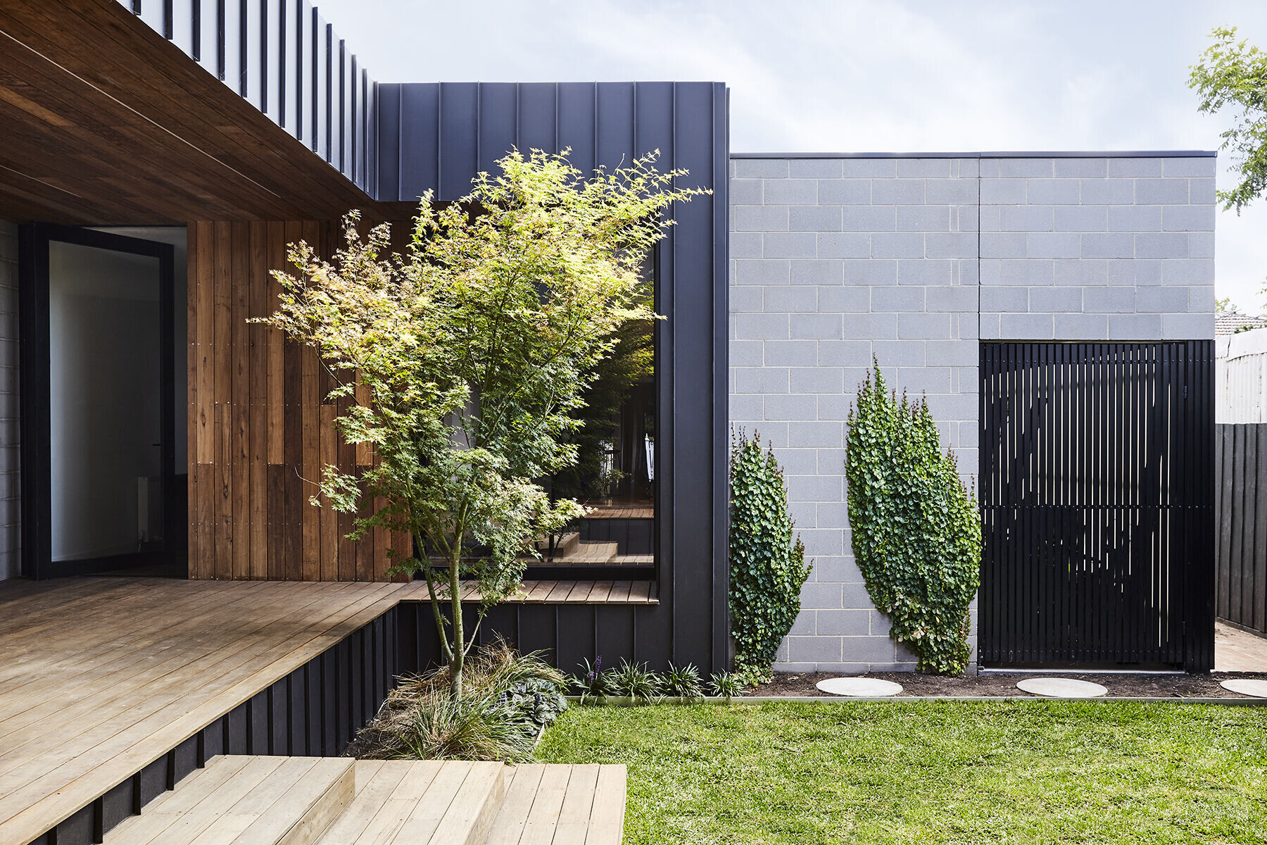https://archello.com/story/107724/attachments/photos-videos/9 photo_credit Tess Kelly