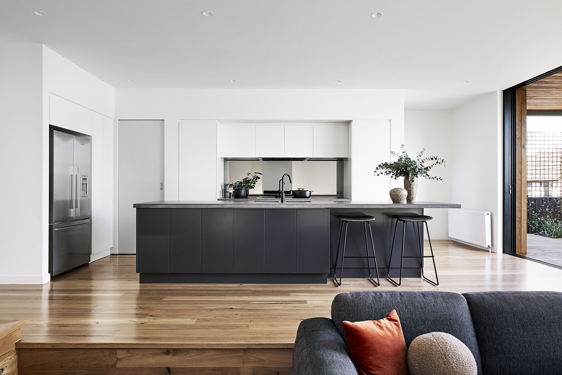 https://archello.com/story/107724/attachments/photos-videos/11 photo_credit Tess Kelly