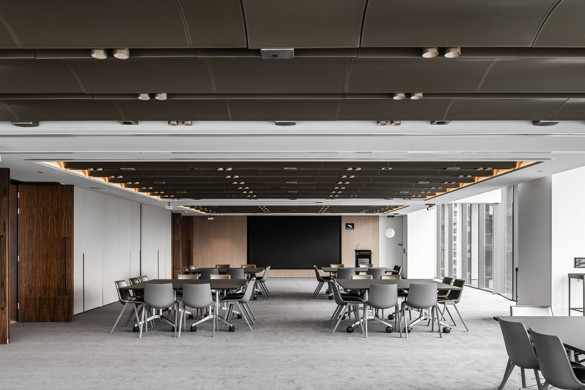 https://archello.com/story/107782/attachments/photos-videos/3 photo_credit Tom Blachford