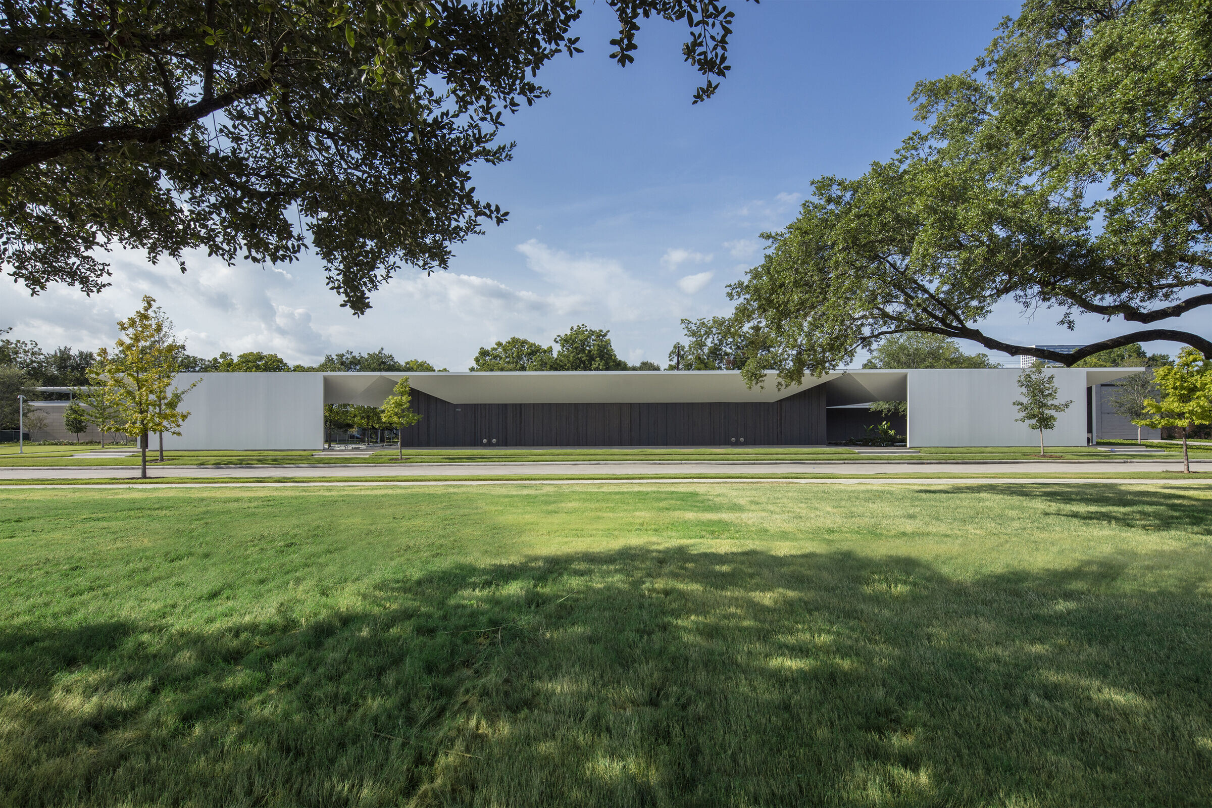 https://archello.com/story/107916/attachments/photos-videos/4 photo_credit Richard Barnes