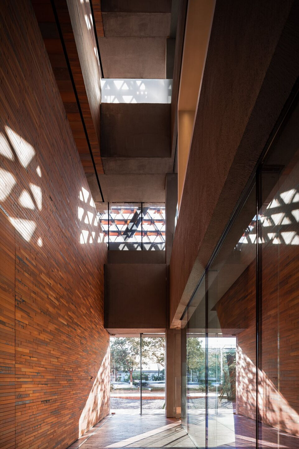 https://archello.com/story/108056/attachments/photos-videos/70 photo_credit Vincent Wu