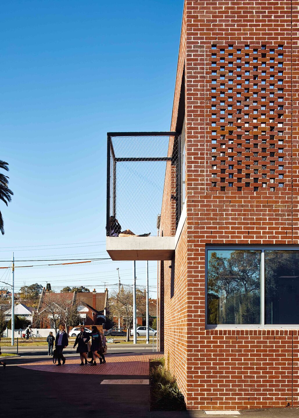 https://archello.com/story/108108/attachments/photos-videos/5 photo_credit Peter Bennetts
