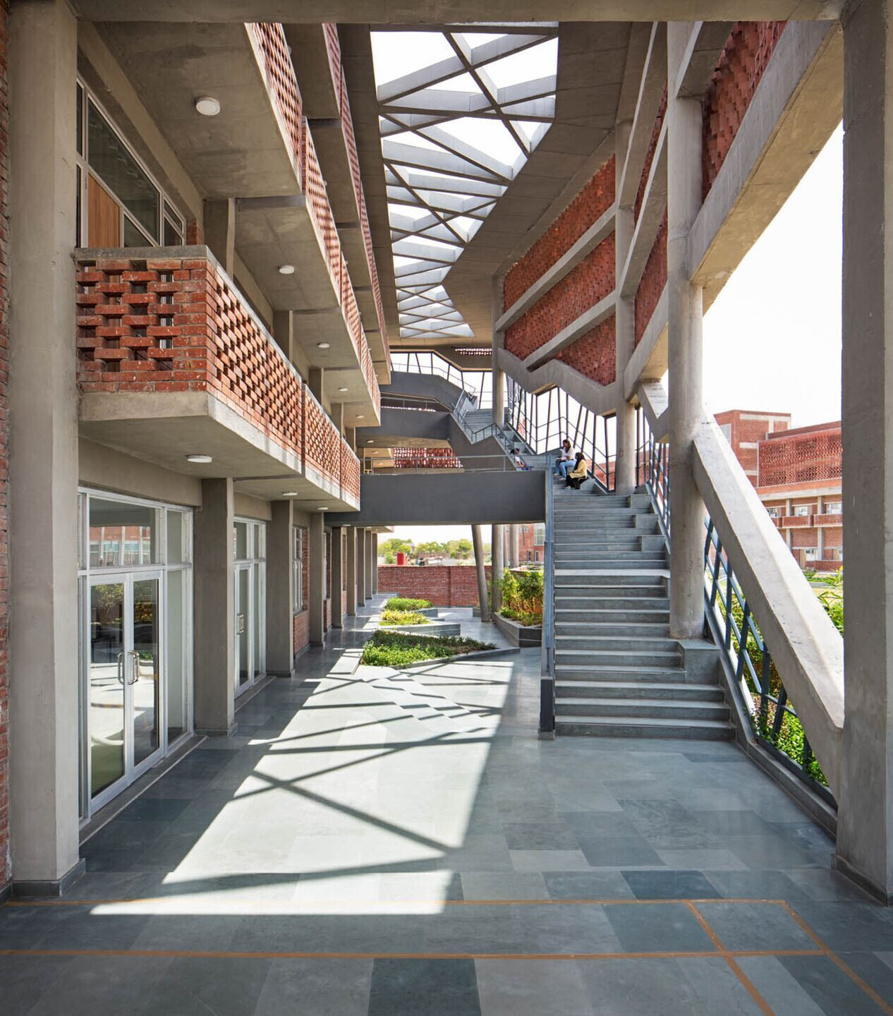 photo_credit St. Andrews Girls’ Hostel by ZED Lab - © Studio Nuughts and Crosses