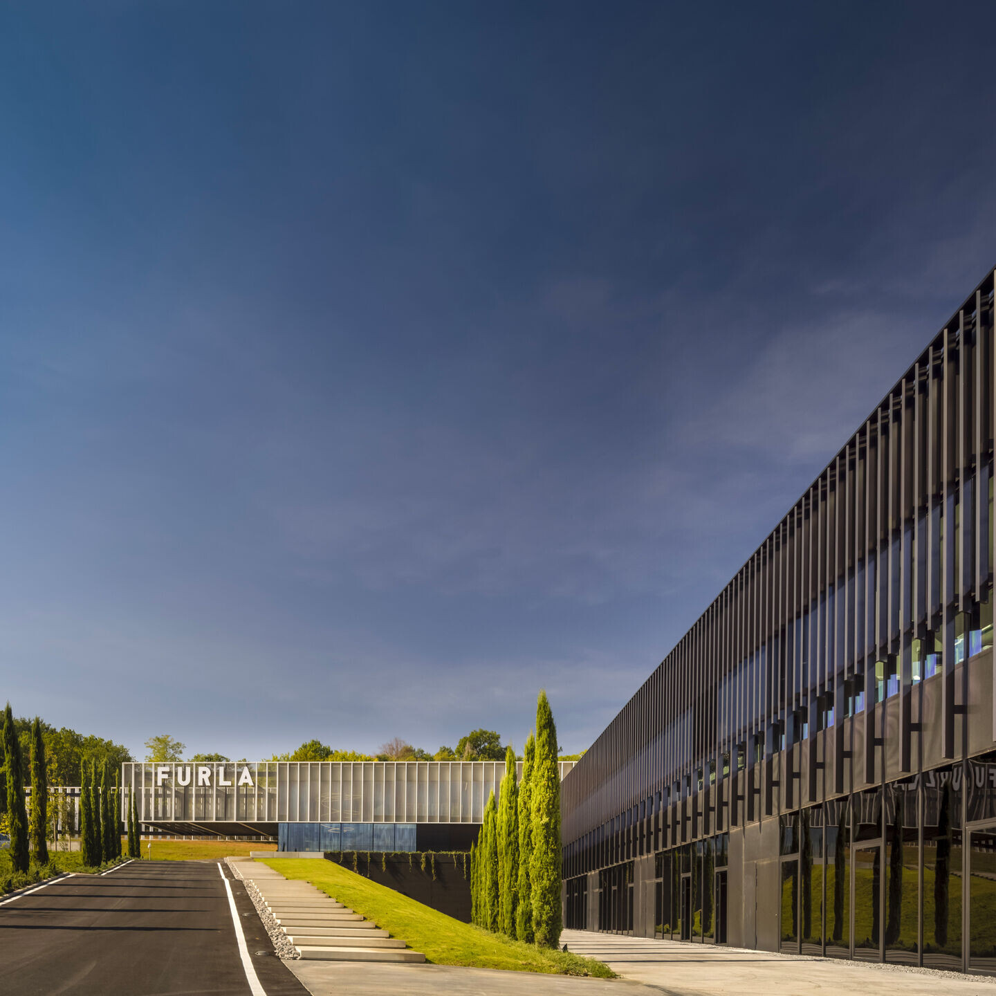 https://archello.com/story/108188/attachments/photos-videos/2 photo_credit Fernando Guerra