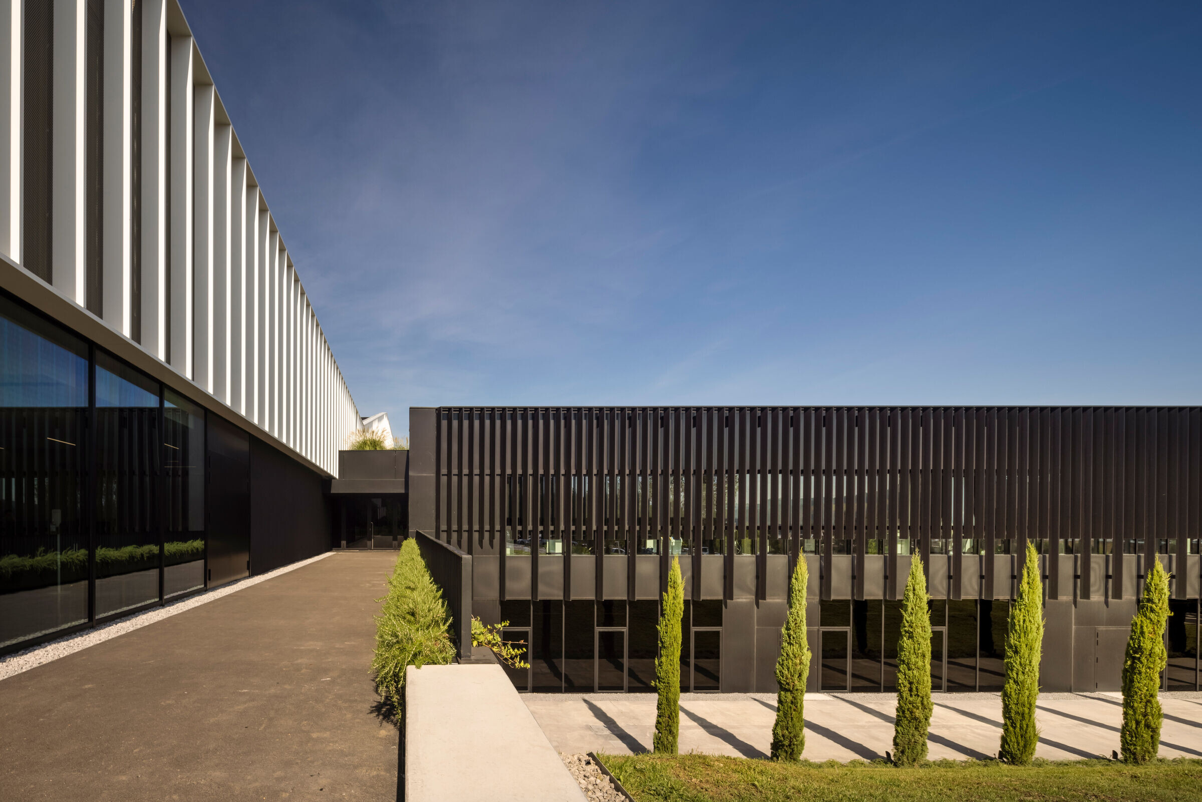https://archello.com/story/108188/attachments/photos-videos/7 photo_credit Fernando Guerra