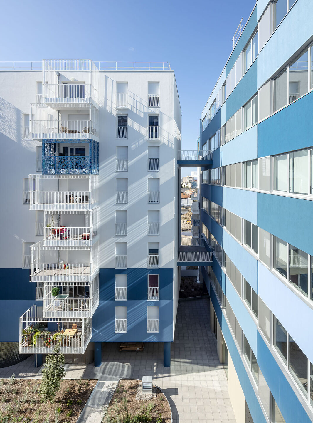 https://archello.com/story/108238/attachments/photos-videos/3 photo_credit Luc Boegly