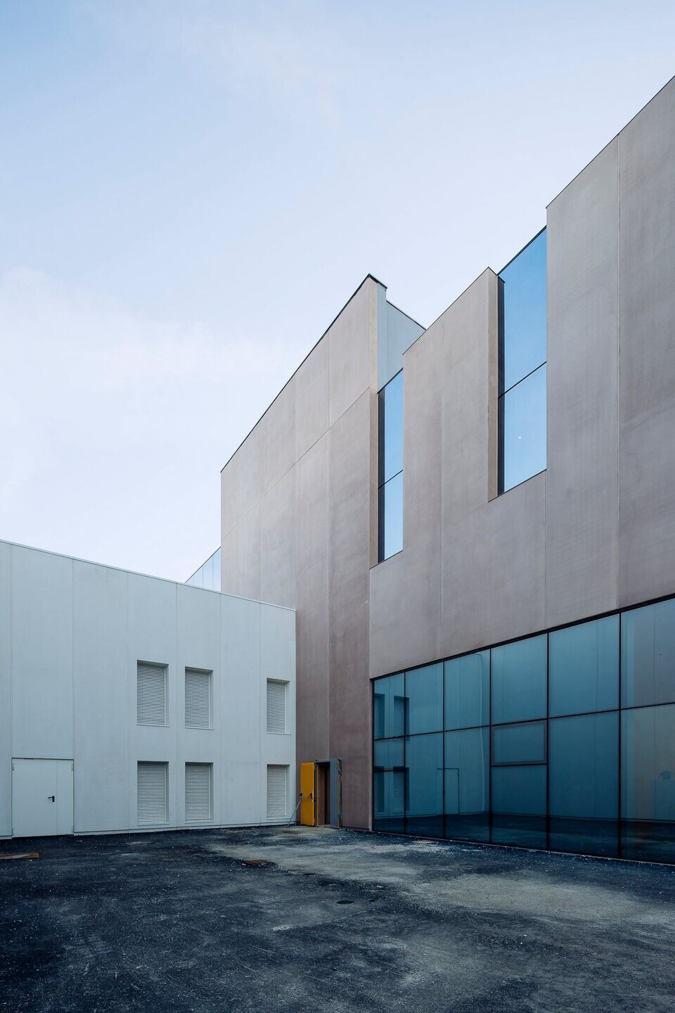 https://archello.com/story/108235/attachments/photos-videos/11 photo_credit Stefano Anzini