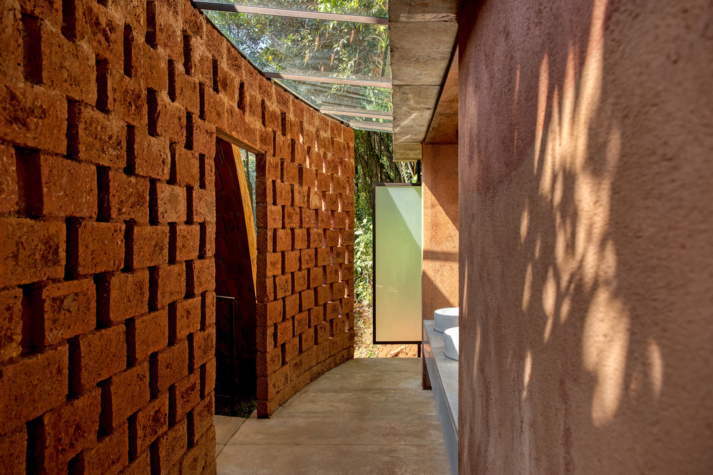 https://archello.com/story/108240/attachments/photos-videos/14 photo_credit Bharath Ramamrutham