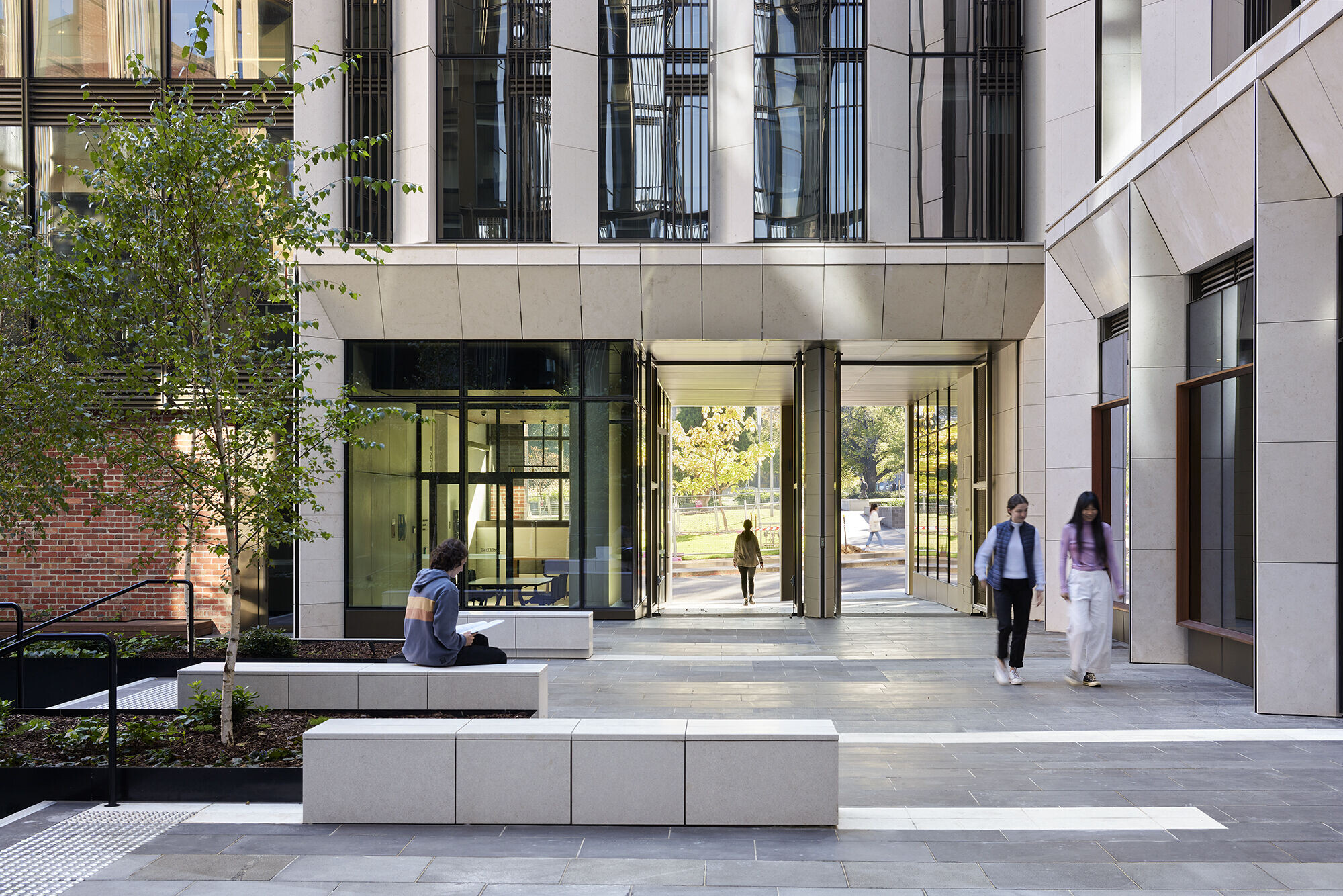 https://archello.com/story/108374/attachments/photos-videos/2 photo_credit Tom Roe
