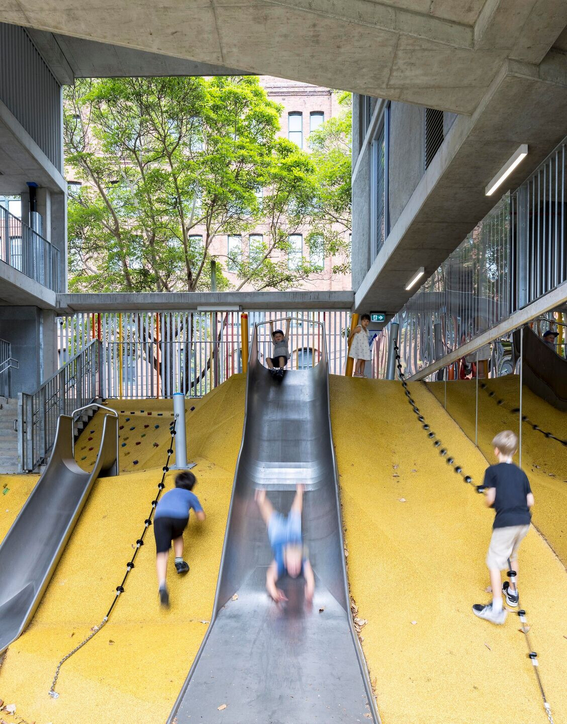 https://archello.com/story/108422/attachments/photos-videos/19 photo_credit Brett Boardman