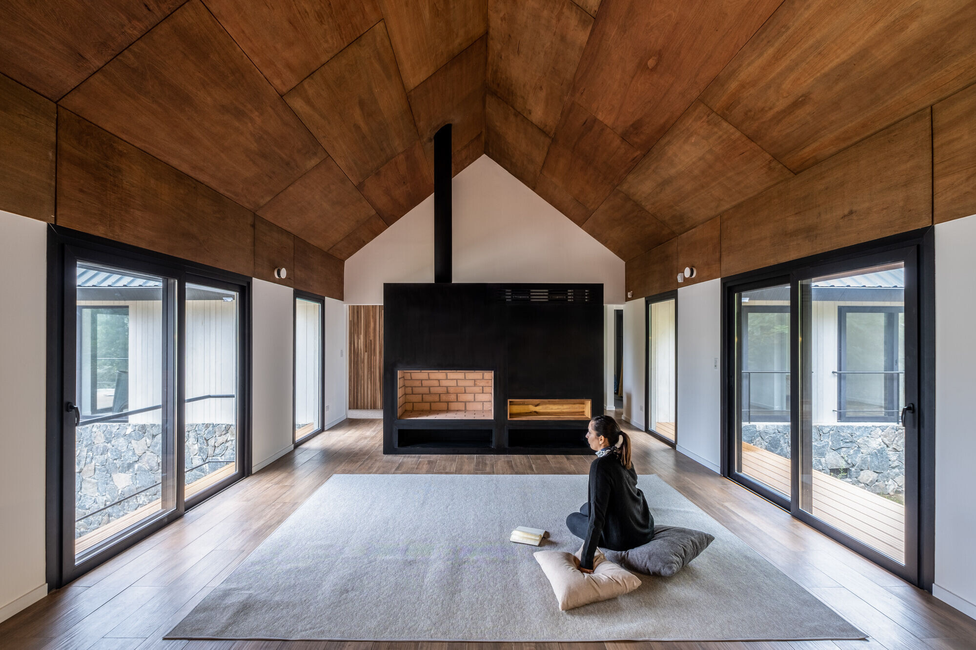 https://archello.com/story/108567/attachments/photos-videos/9