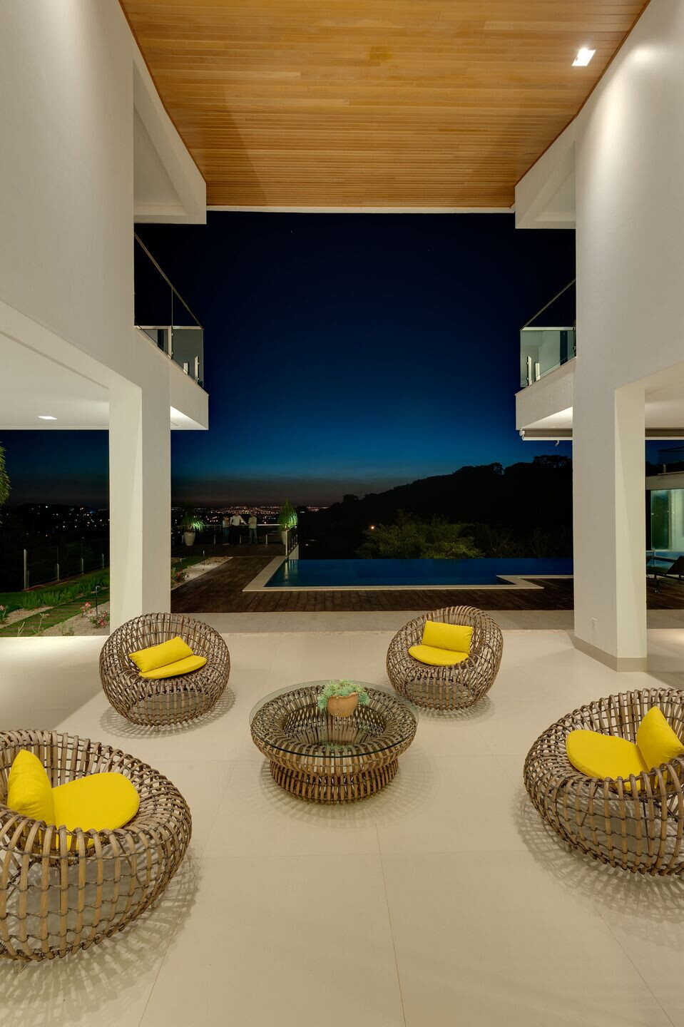 https://archello.com/story/108620/attachments/photos-videos/13 photo_credit leandro moura - estudio onzeonze