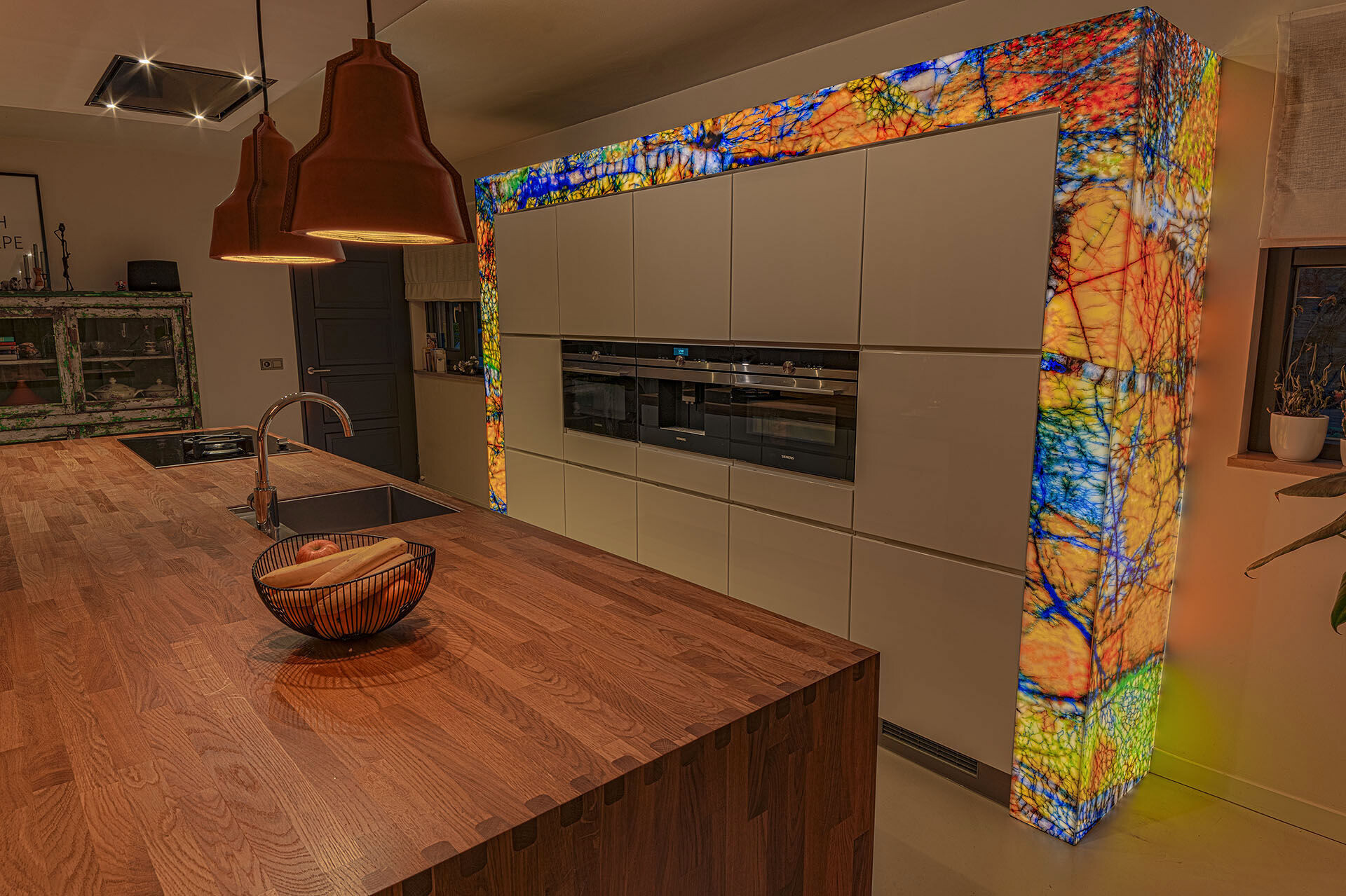https://archello.com/story/108669/attachments/photos-videos/8 photo_credit Tim Schrans for Cintera Light & Surface: https://www.cintera.nl/