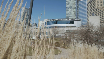 Metro Toronto Convention Centre Increases Space Flexibility with Skyfold Movable Walls