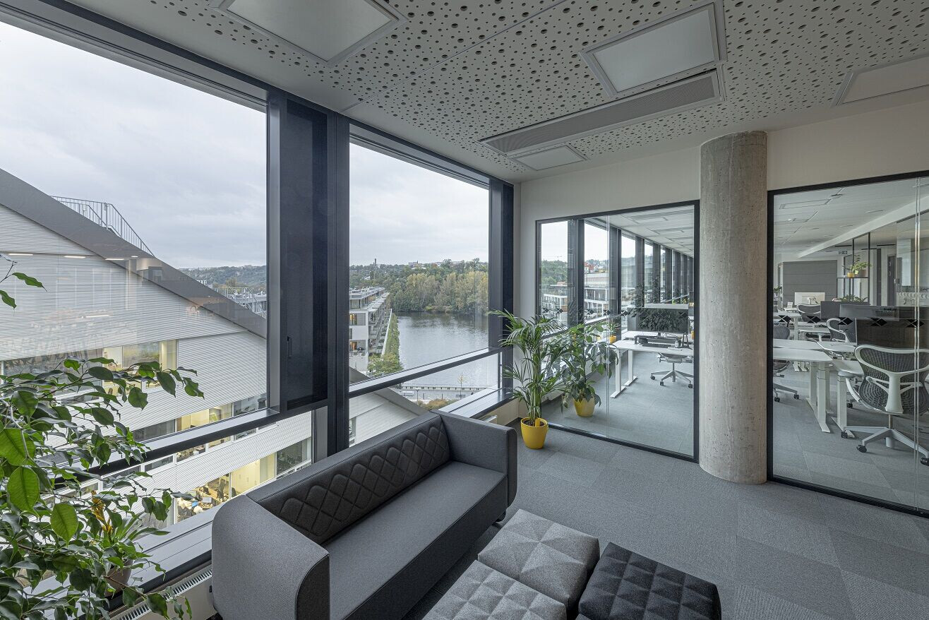 https://archello.com/story/108823/attachments/photos-videos/7 photo_credit Alexander Dobrovodský