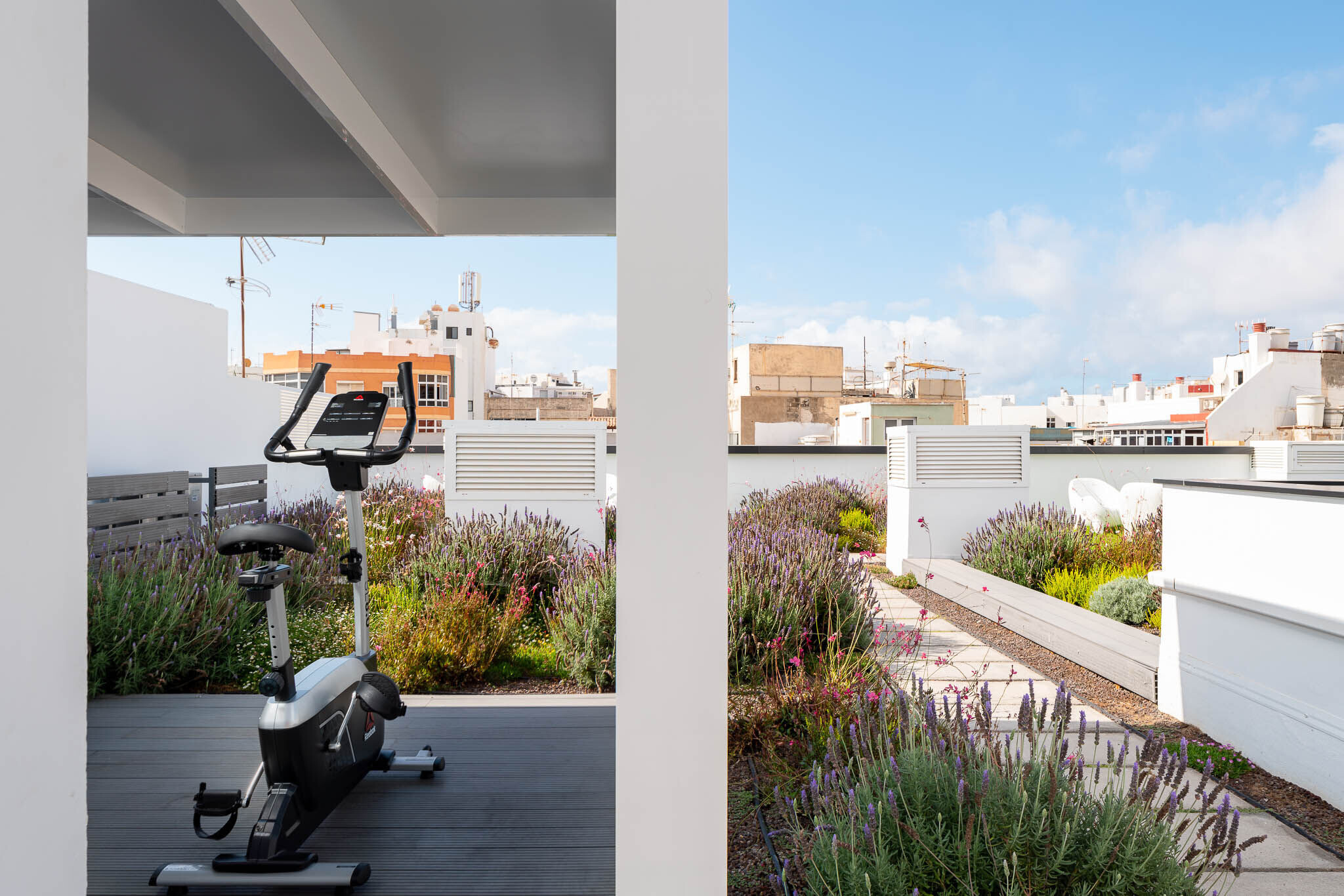 https://archello.com/story/108827/attachments/photos-videos/5 photo_credit Simon Garcia