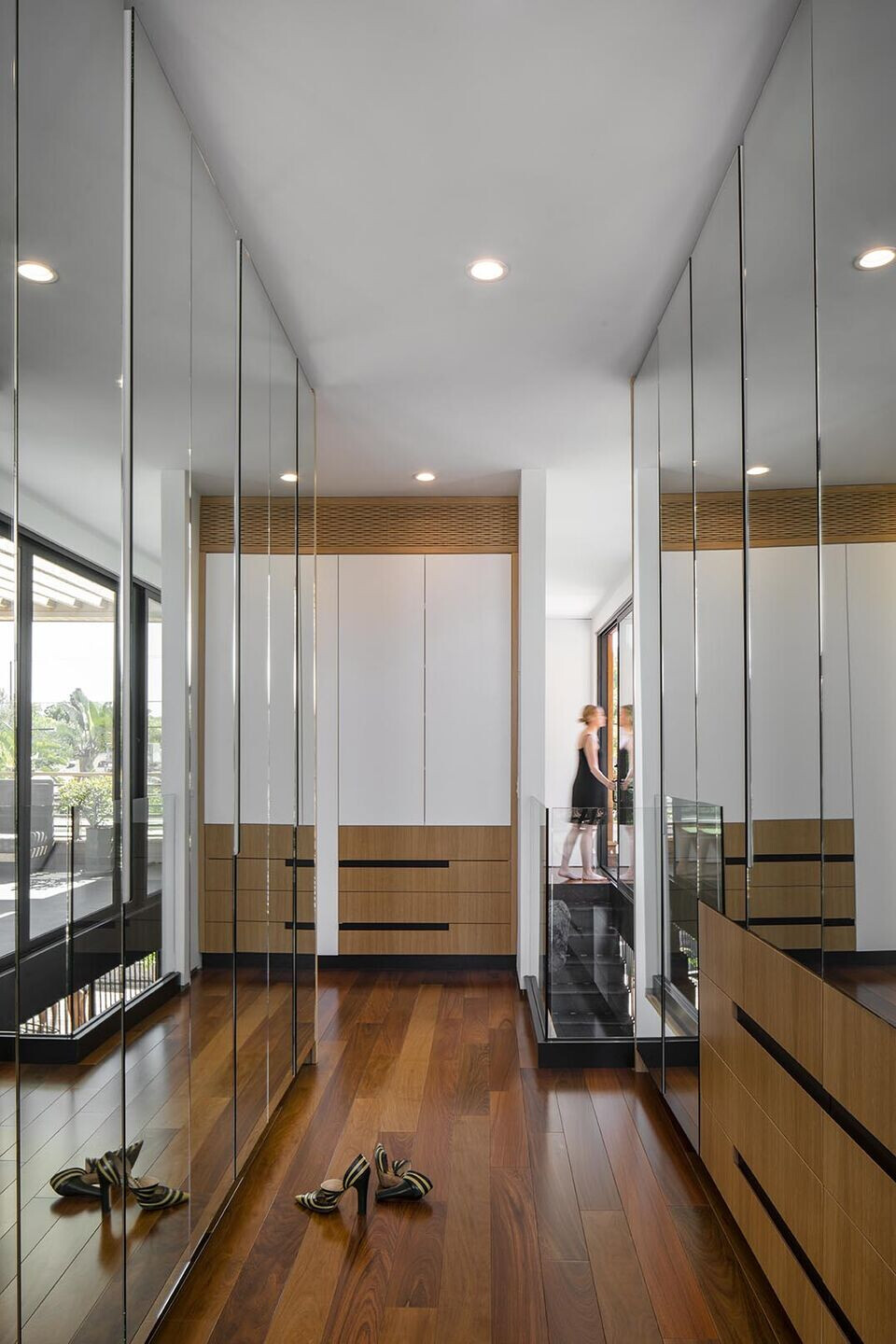 https://archello.com/story/109064/attachments/photos-videos/10 photo_credit Art Gray Photography
