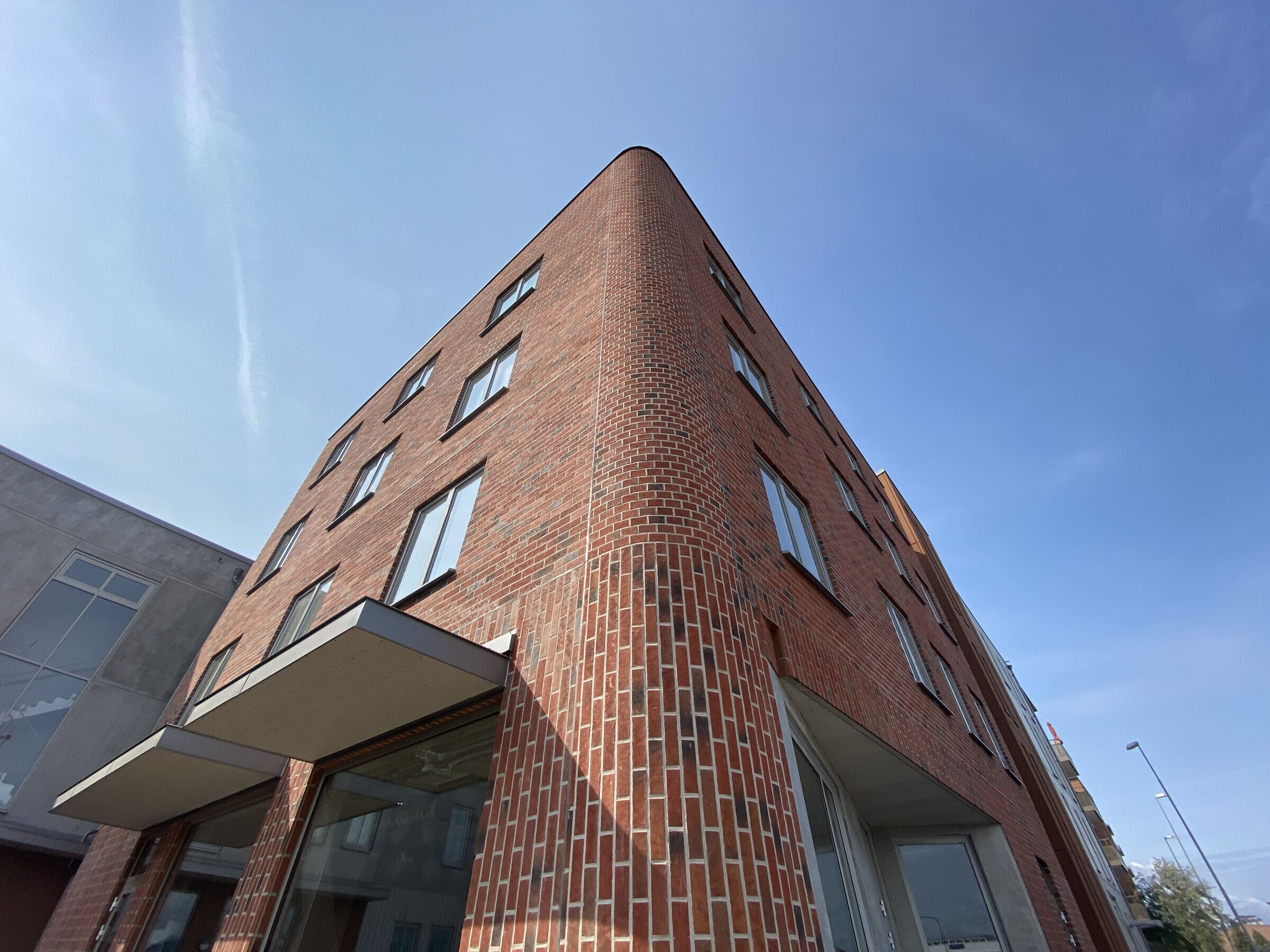 https://archello.com/story/109093/attachments/photos-videos/4 photo_credit Courtesy of Kirsh+Dereka Architects