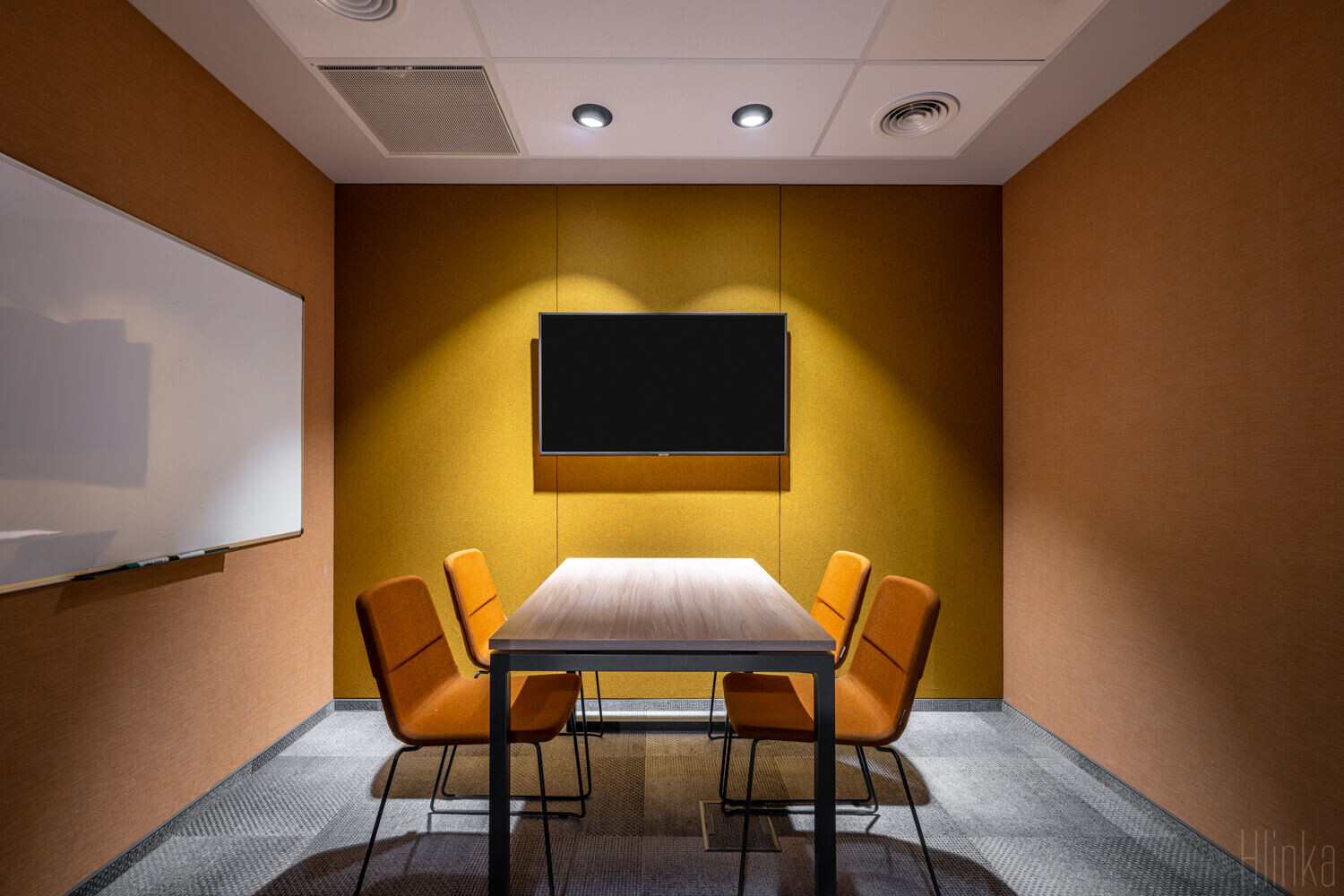 https://archello.com/story/109125/attachments/photos-videos/13 photo_credit Zsolt Hlinka