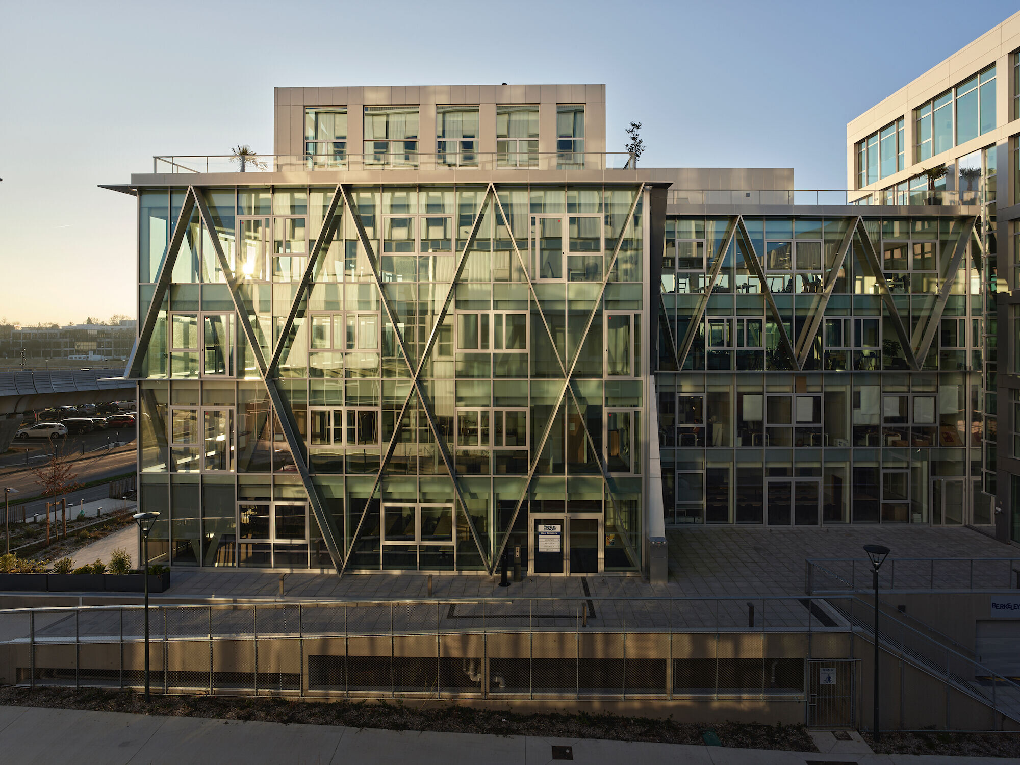 https://archello.com/story/109177/attachments/photos-videos/13 photo_credit ©Stephane Chalmeau
