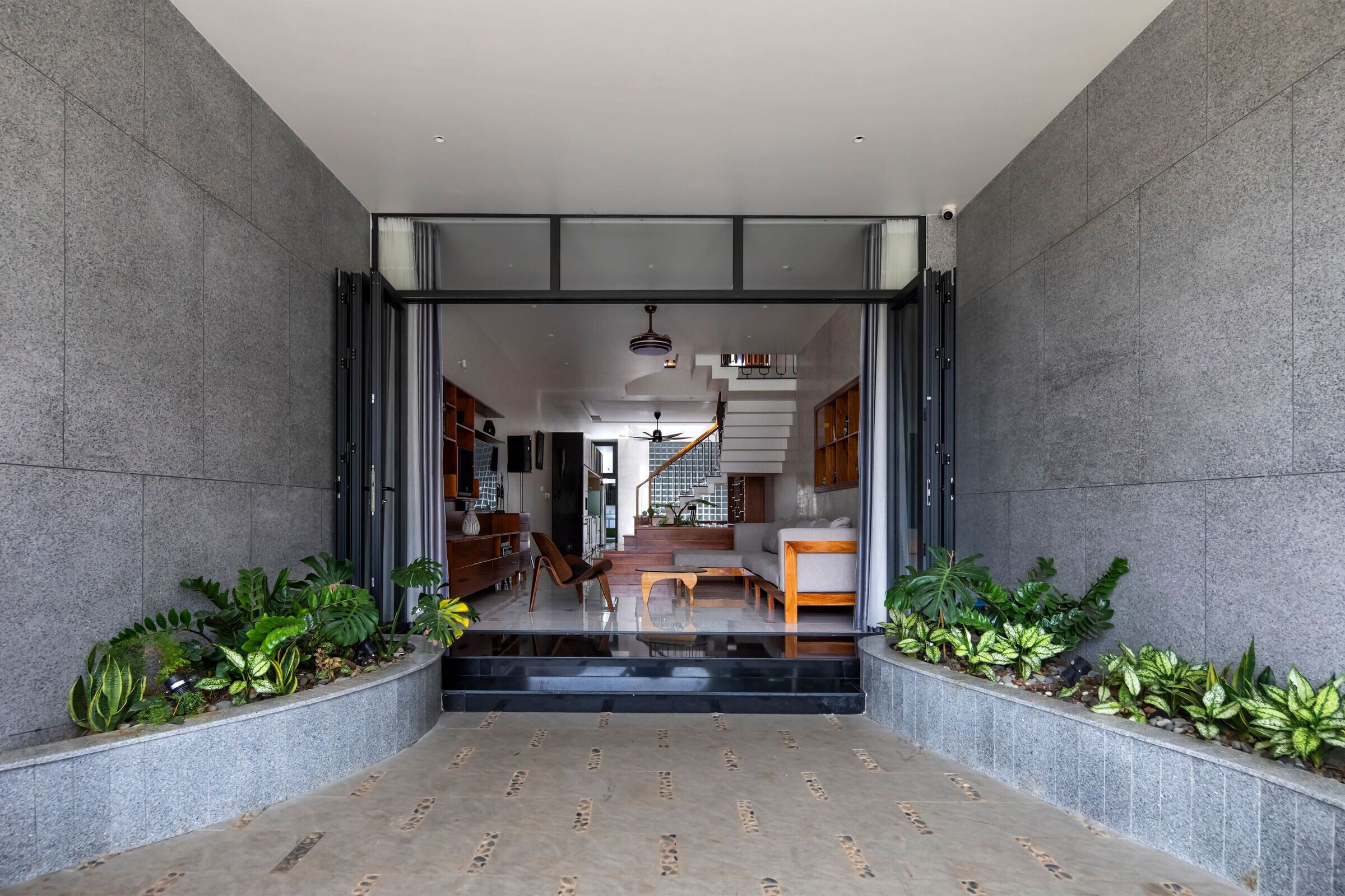 https://archello.com/story/109190/attachments/photos-videos/27 photo_credit Hiroyuki Oki
