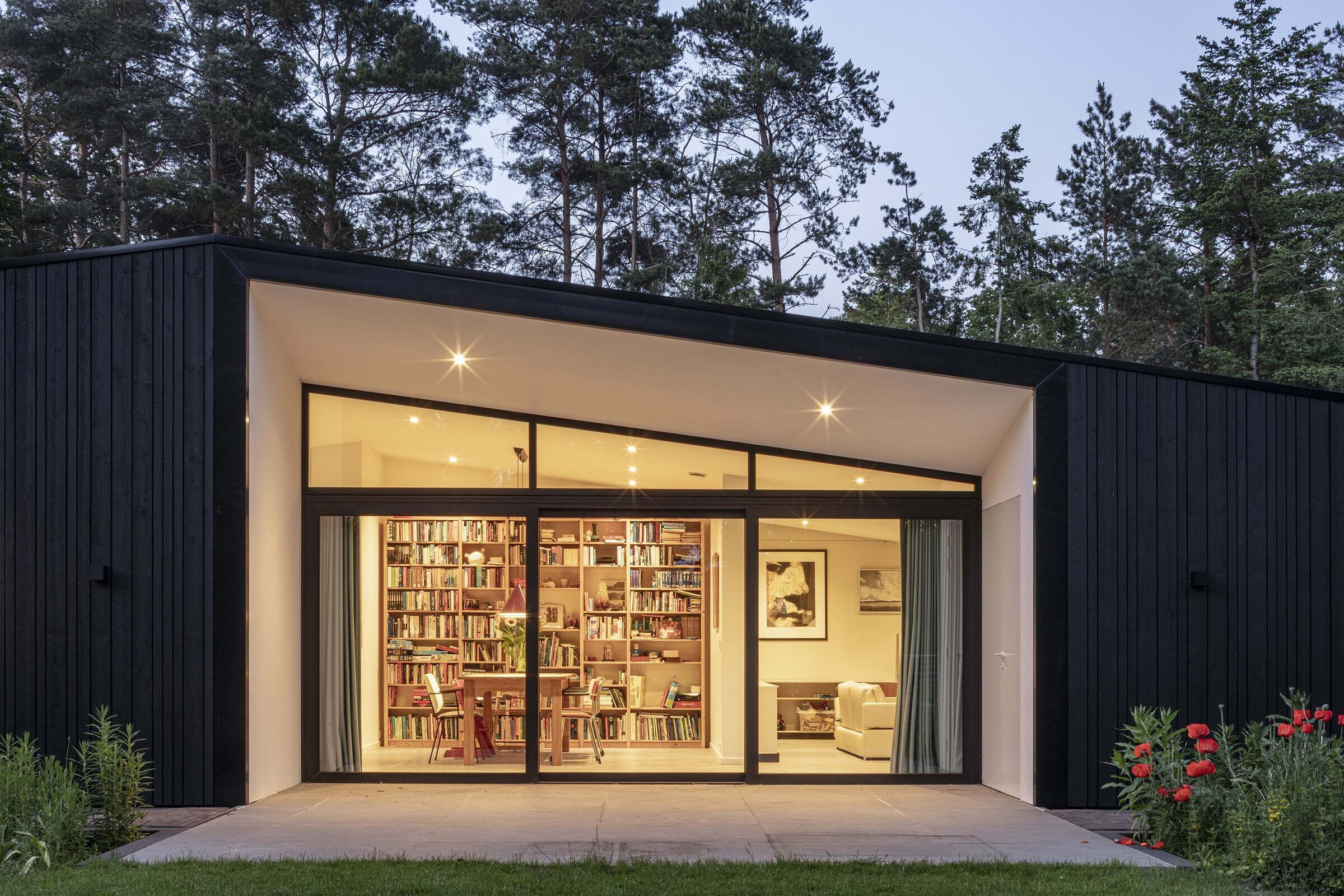 https://archello.com/story/109173/attachments/photos-videos/14 photo_credit Tim van de Velde