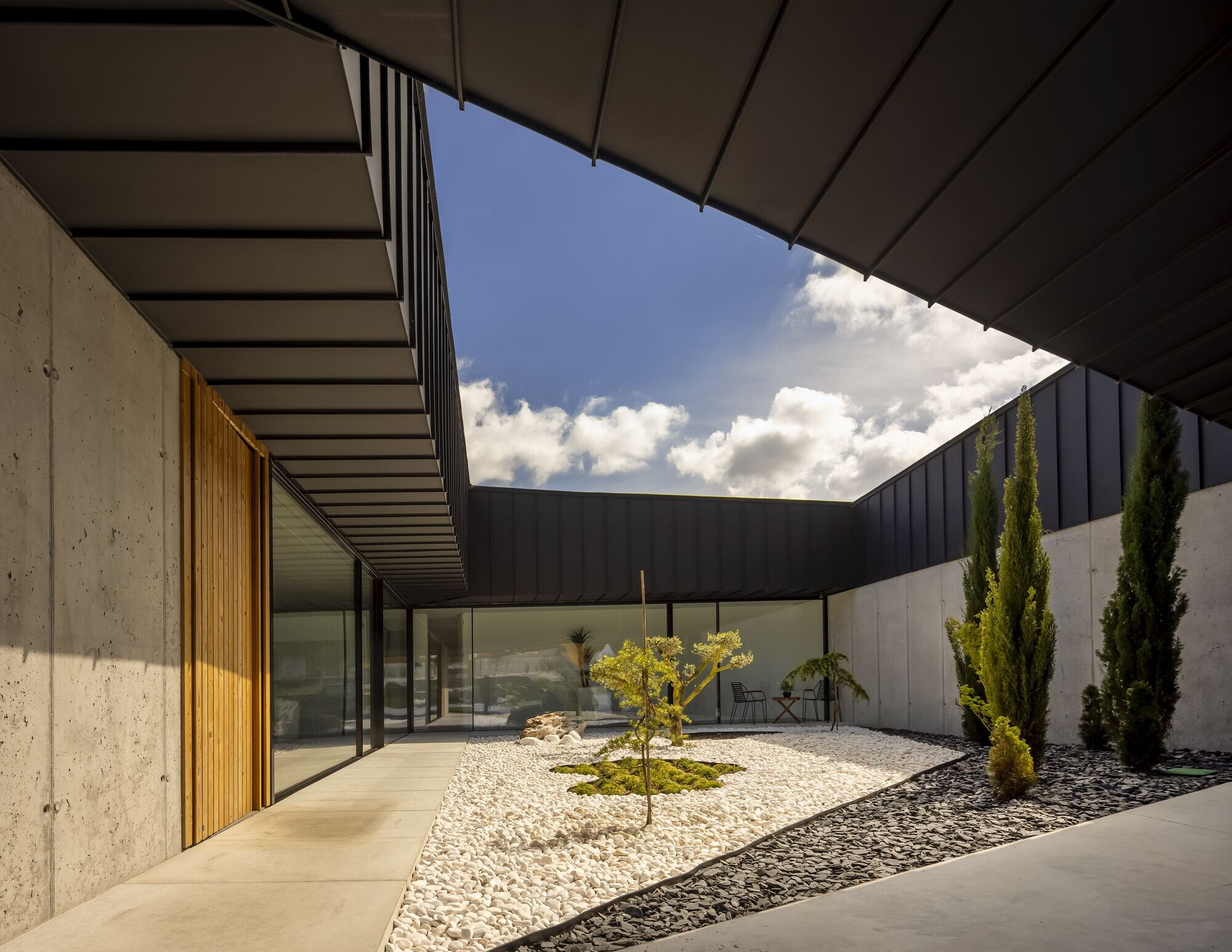 https://archello.com/story/109271/attachments/photos-videos/5 photo_credit Fernando Guerra | FG + SG