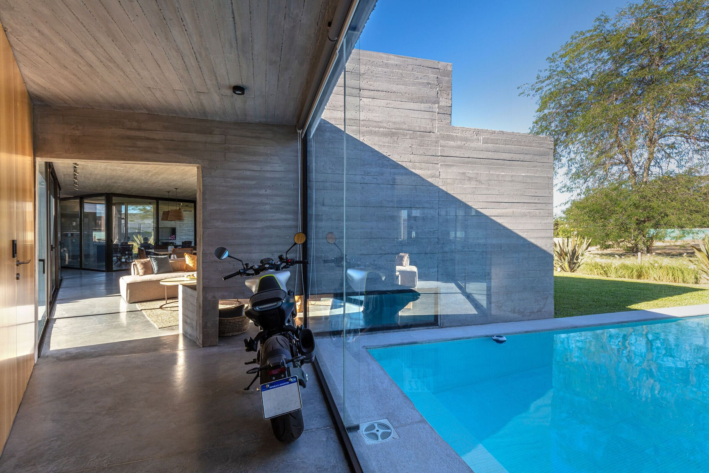 https://archello.com/story/109305/attachments/photos-videos/9 photo_credit Federico Kulekdjian