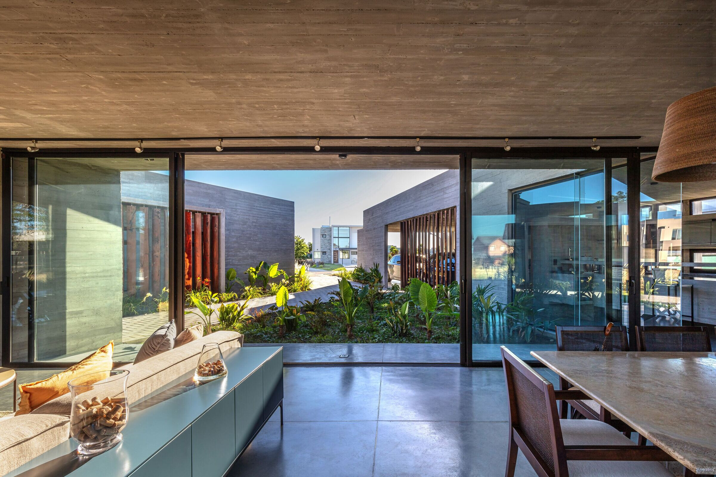 https://archello.com/story/109305/attachments/photos-videos/13 photo_credit Federico Kulekdjian