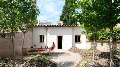 El fil verd estudi d’arquitectura complete a bioclimatic and passive restoration of a house in Barcelona